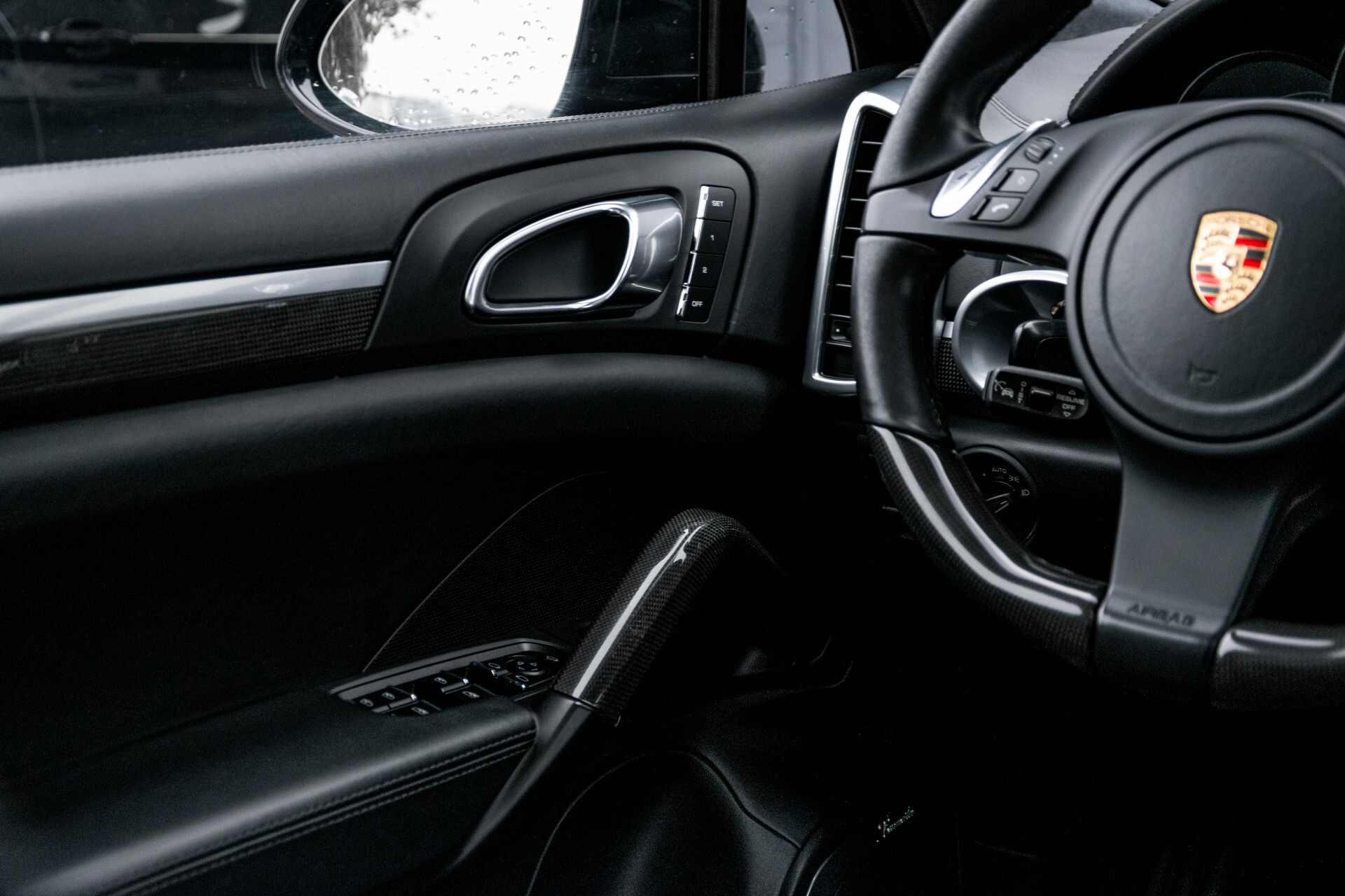 Porsche Cayenne 4.8 Turbo Ceramic | Akrapovic | Carbon | Burmester | Exclusive Aut8 Foto 48