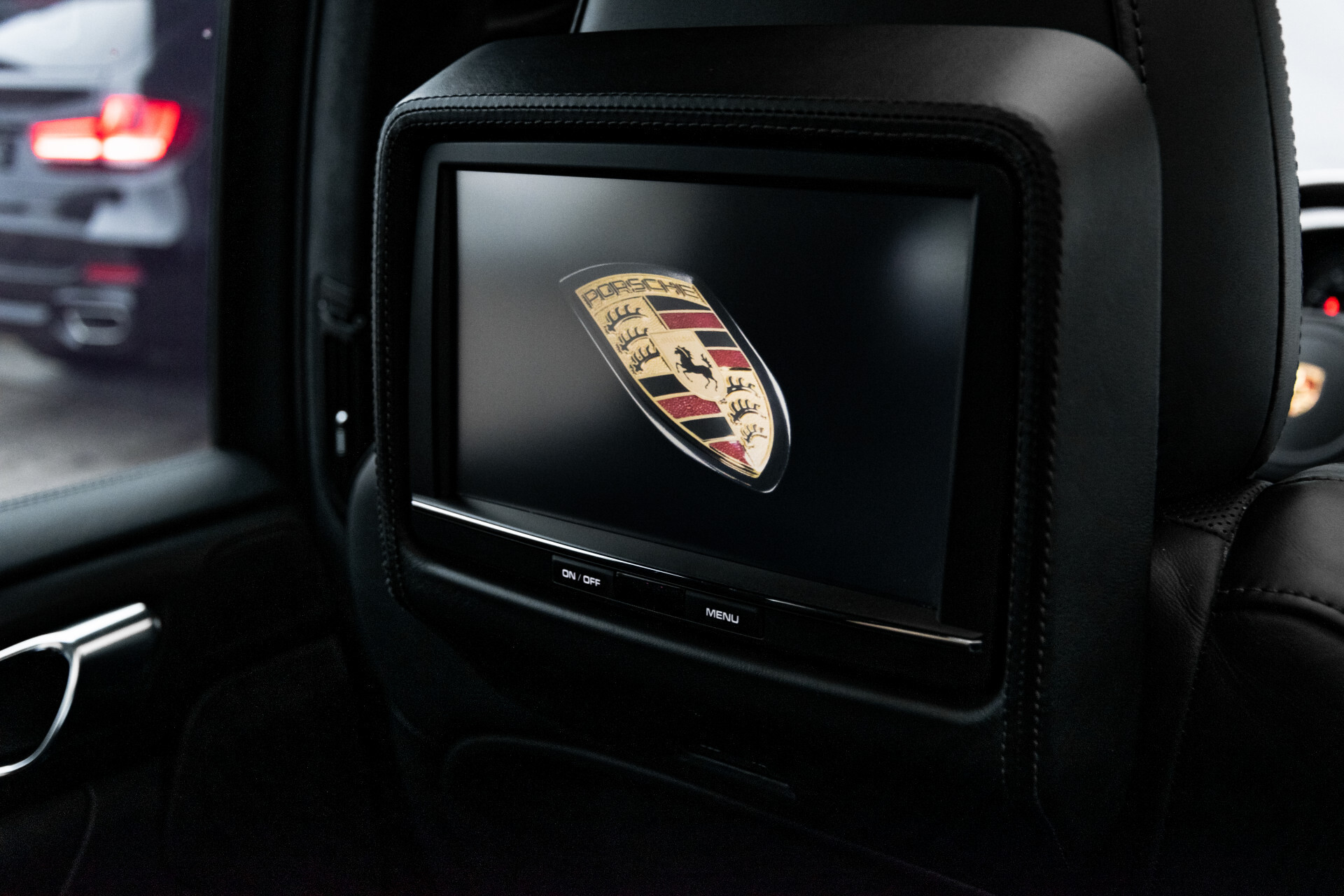 Porsche Cayenne 4.8 Turbo Ceramic | Akrapovic | Carbon | Burmester | Exclusive Aut8 Foto 55