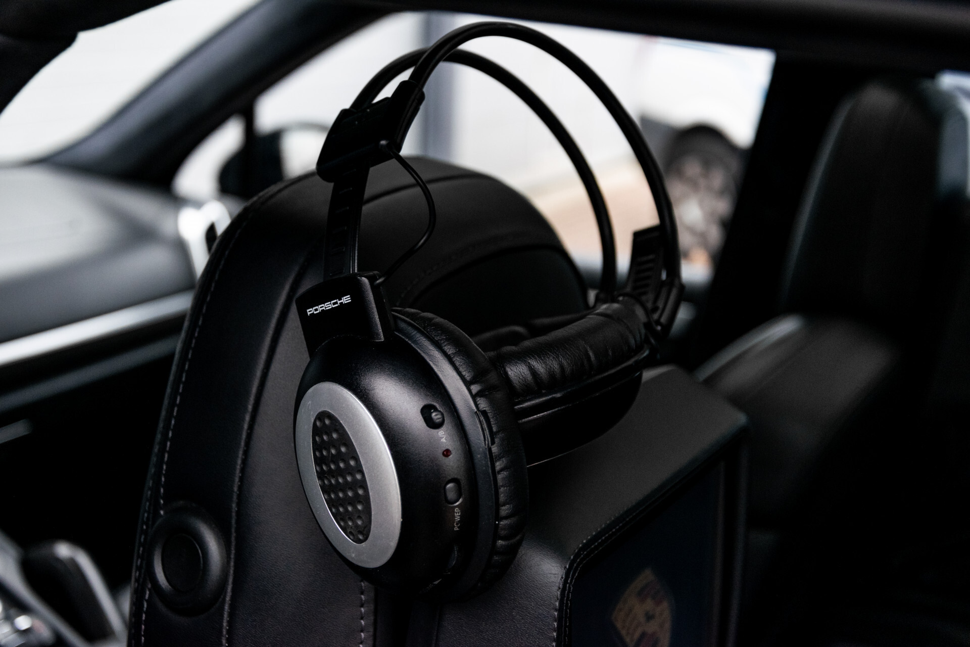 Porsche Cayenne 4.8 Turbo Ceramic | Akrapovic | Carbon | Burmester | Exclusive Aut8 Foto 56