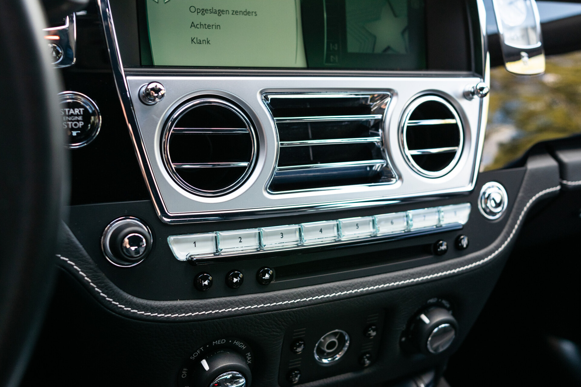 Rolls-Royce Ghost Series II 6.6 V12 Entertainment/HUD | 21" | DAB | Klaptafels | Driving Assistant Aut Foto 21