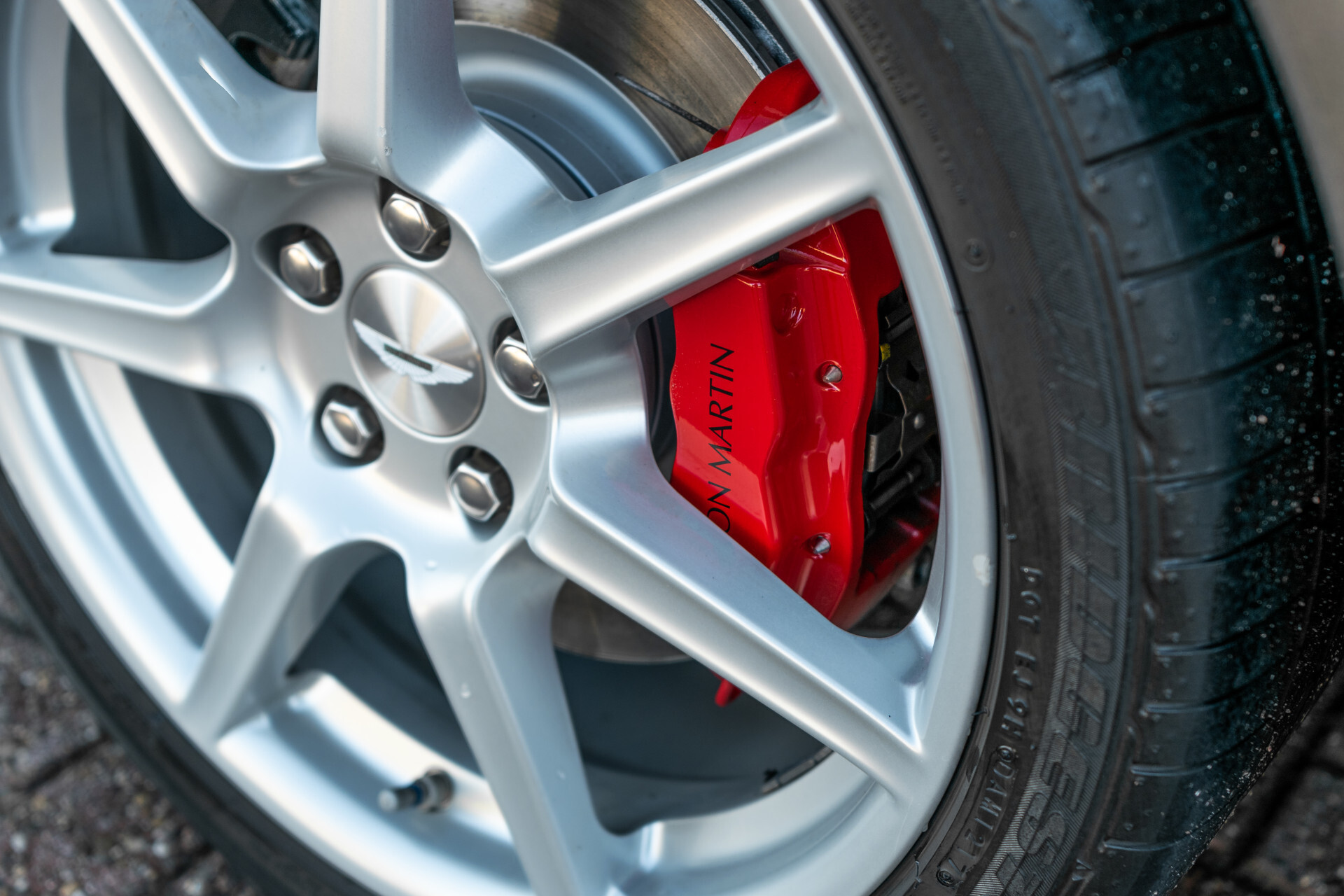 Aston Martin V8 Vantage Roadster 4.3 V8 Sportshift Dealer onderhouden | Full options Foto 23