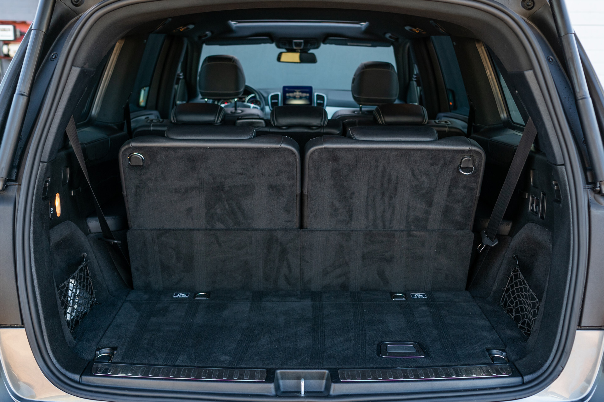 Mercedes-Benz GLS-Klasse 350 d 4-M AMG Night | Luchtvering | Keyless | Trekhaak | Harman-Kardon | Memory Aut9 Foto 32