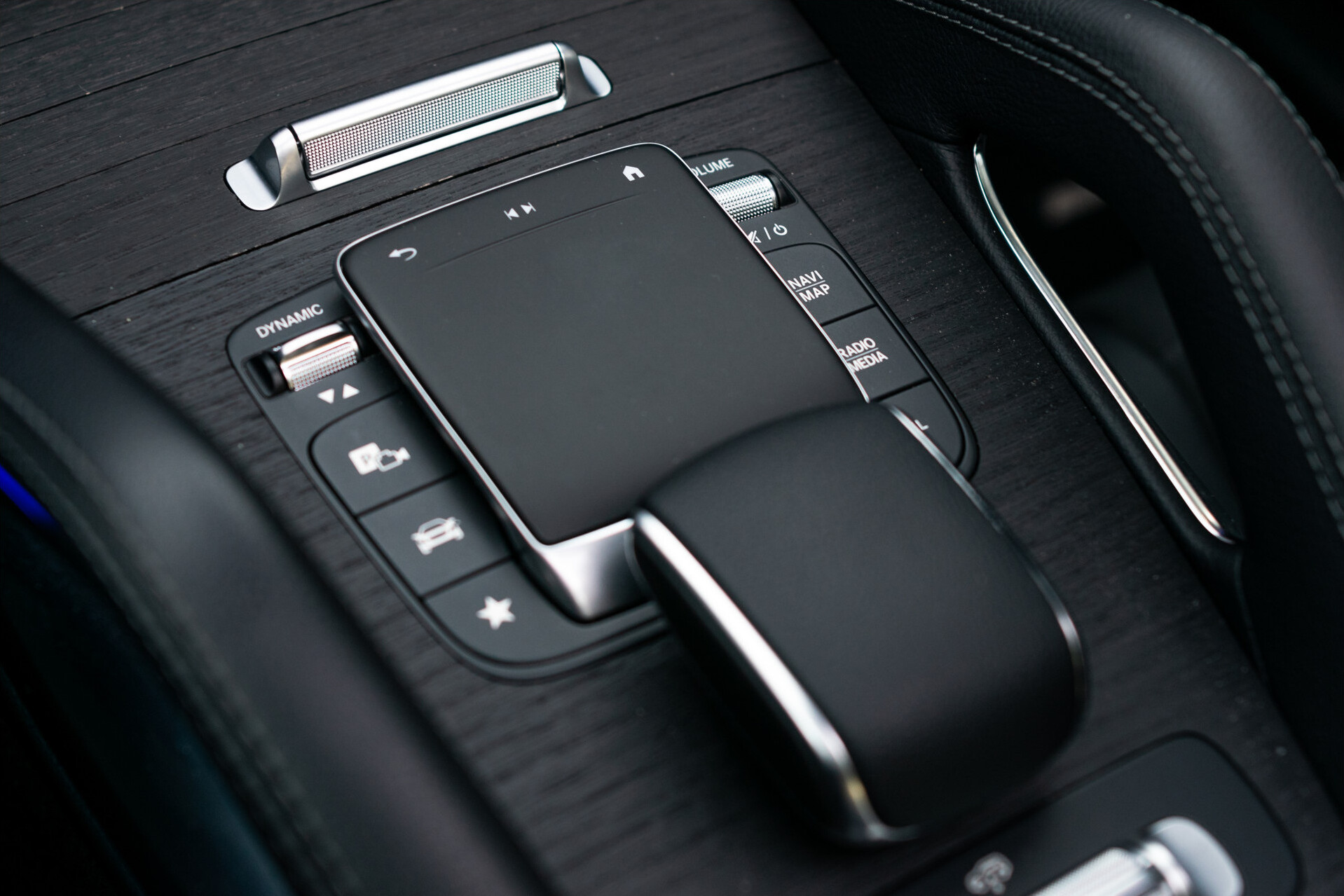 Mercedes-Benz GLE 350 de 4-M AMG Luchtvering | 22" | Rij-assistentie | Burmester | Trekhaak | 360 | Night Foto 27