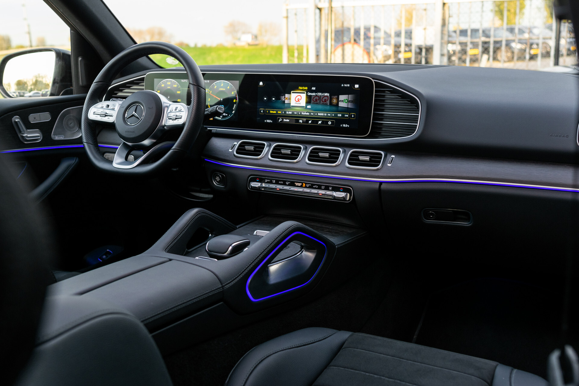 Mercedes-Benz GLE 350 de 4-M AMG Luchtvering | 22" | Rij-assistentie | Burmester | Trekhaak | 360 | Night Foto 5