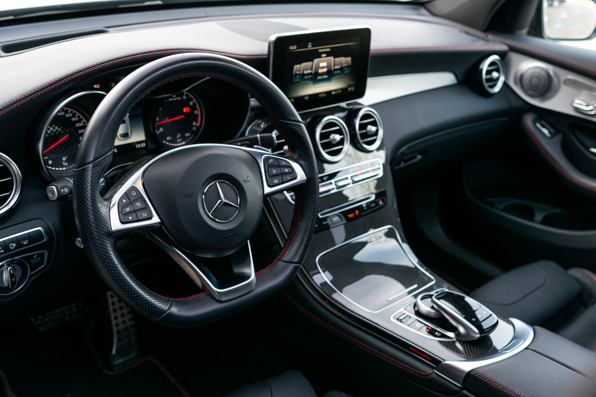 Mercedes-Benz GLC Coupé 43 AMG 4-M Carbon | Designo lak | Distronic | Keyless | Burmester | HUD | Stoelventilatie | 21" Foto 20