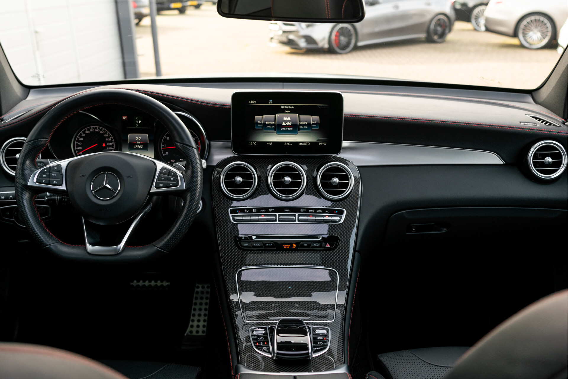 Mercedes-Benz GLC Coupé 43 AMG 4-M Carbon | Designo lak | Distronic | Keyless | Burmester | HUD | Stoelventilatie | 21" Foto 5