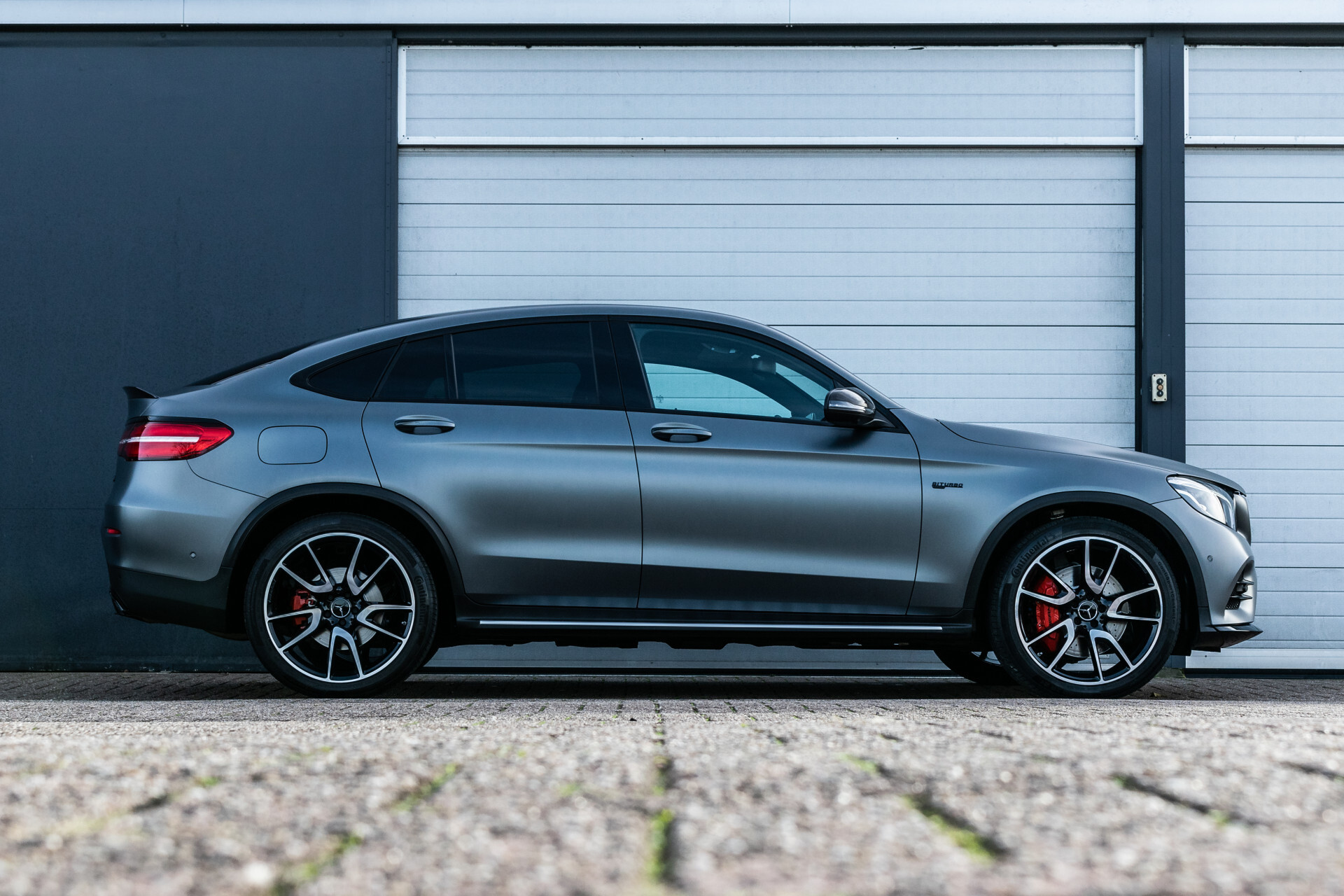 Mercedes-Benz GLC Coupé 43 AMG 4-M Carbon | Designo lak | Distronic | Keyless | Burmester | HUD | Stoelventilatie | 21" Foto 9