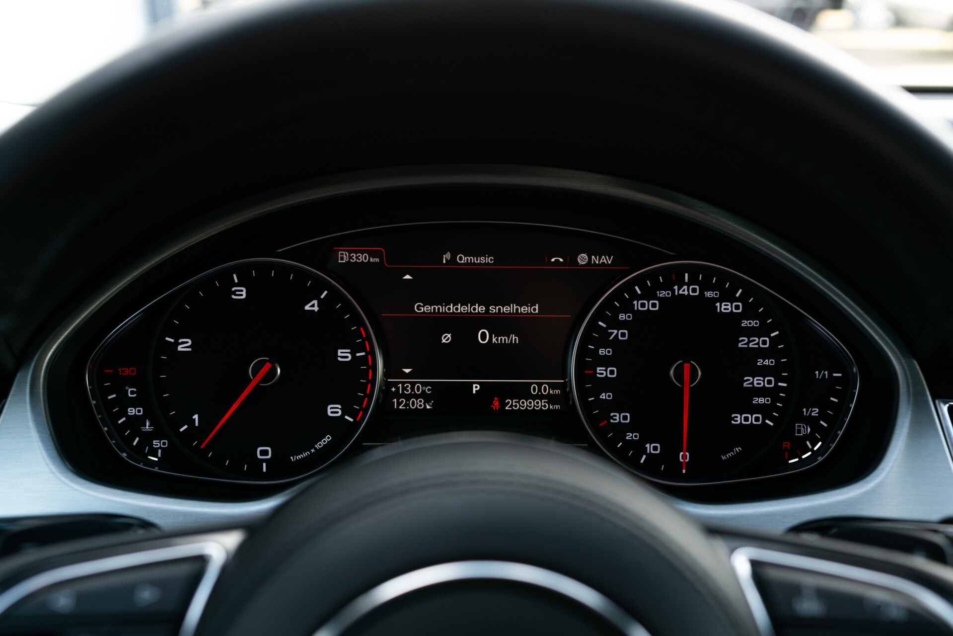 Audi A8 4.2 TDI Quattro Design Selection | Standkachel | Nachtzicht | Rij-assistentie | Keyless | Massage/Trekhaak Foto 8