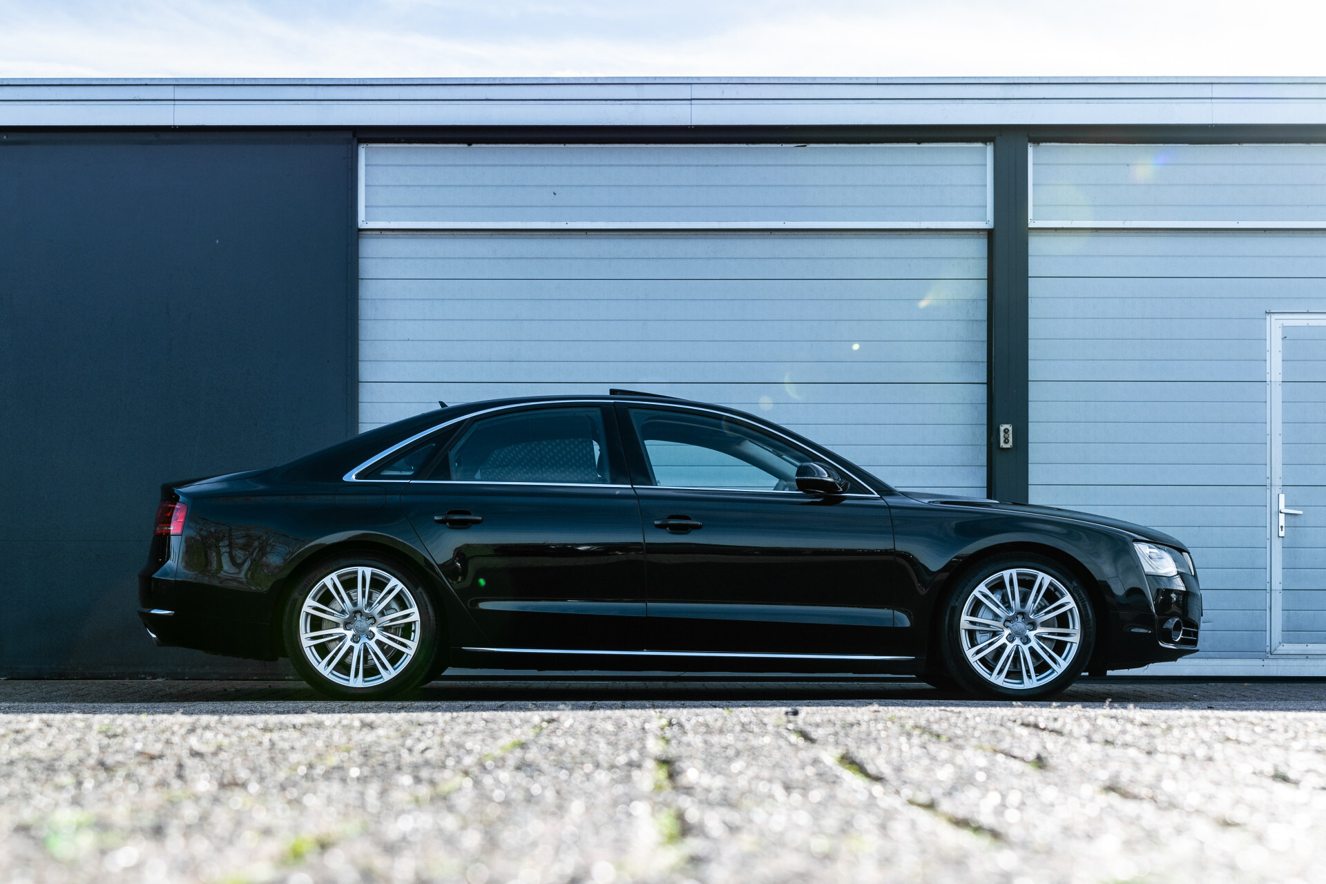 Audi A8 4.2 TDI Quattro Design Selection | Standkachel | Nachtzicht | Rij-assistentie | Keyless | Massage/Trekhaak Foto 9