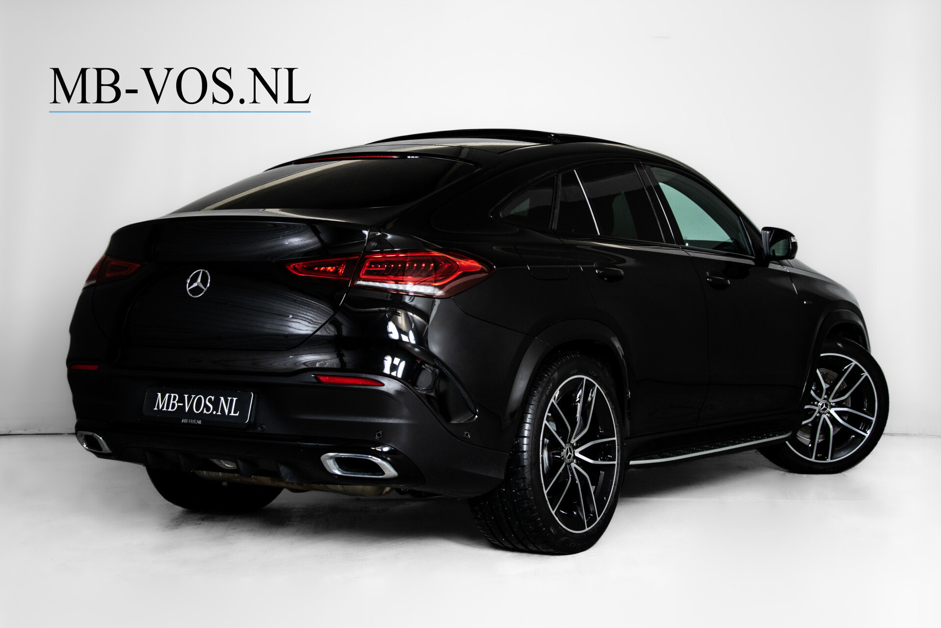 Mercedes-Benz GLE 350 e 4-M AMG Luchtvering | Trekhaak | Adaptive Cruise | 22" | Nappa | Mem | Burmester | Night Aut9 Foto 2