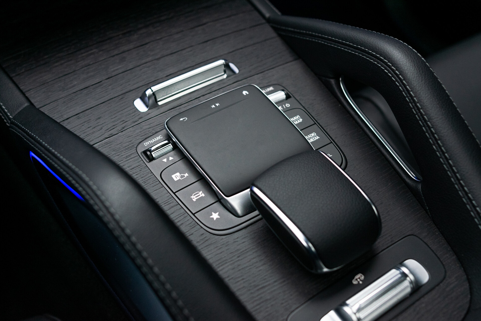 Mercedes-Benz GLE 350 e 4-M AMG Luchtvering | Trekhaak | Adaptive Cruise | 22" | Nappa | Mem | Burmester | Night Aut9 Foto 22