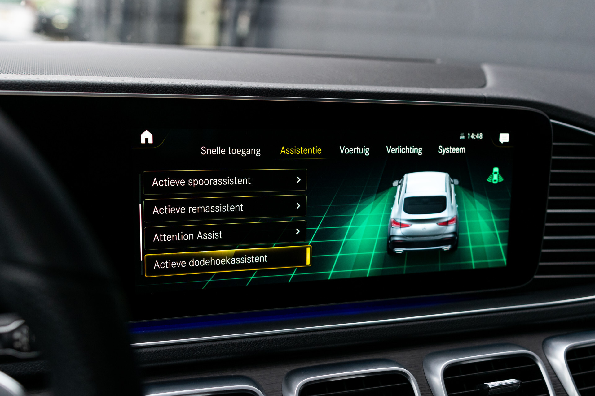 Mercedes-Benz GLE 350 e 4-M AMG Luchtvering | Trekhaak | Adaptive Cruise | 22" | Nappa | Mem | Burmester | Night Aut9 Foto 23