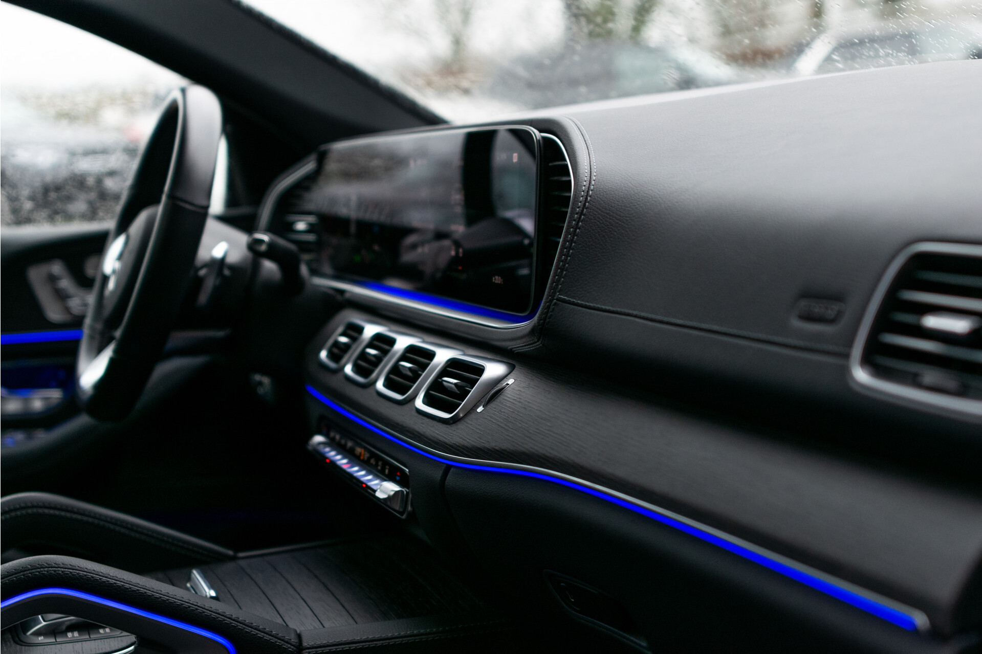 Mercedes-Benz GLE 350 e 4-M AMG Luchtvering | Trekhaak | Adaptive Cruise | 22" | Nappa | Mem | Burmester | Night Aut9 Foto 24