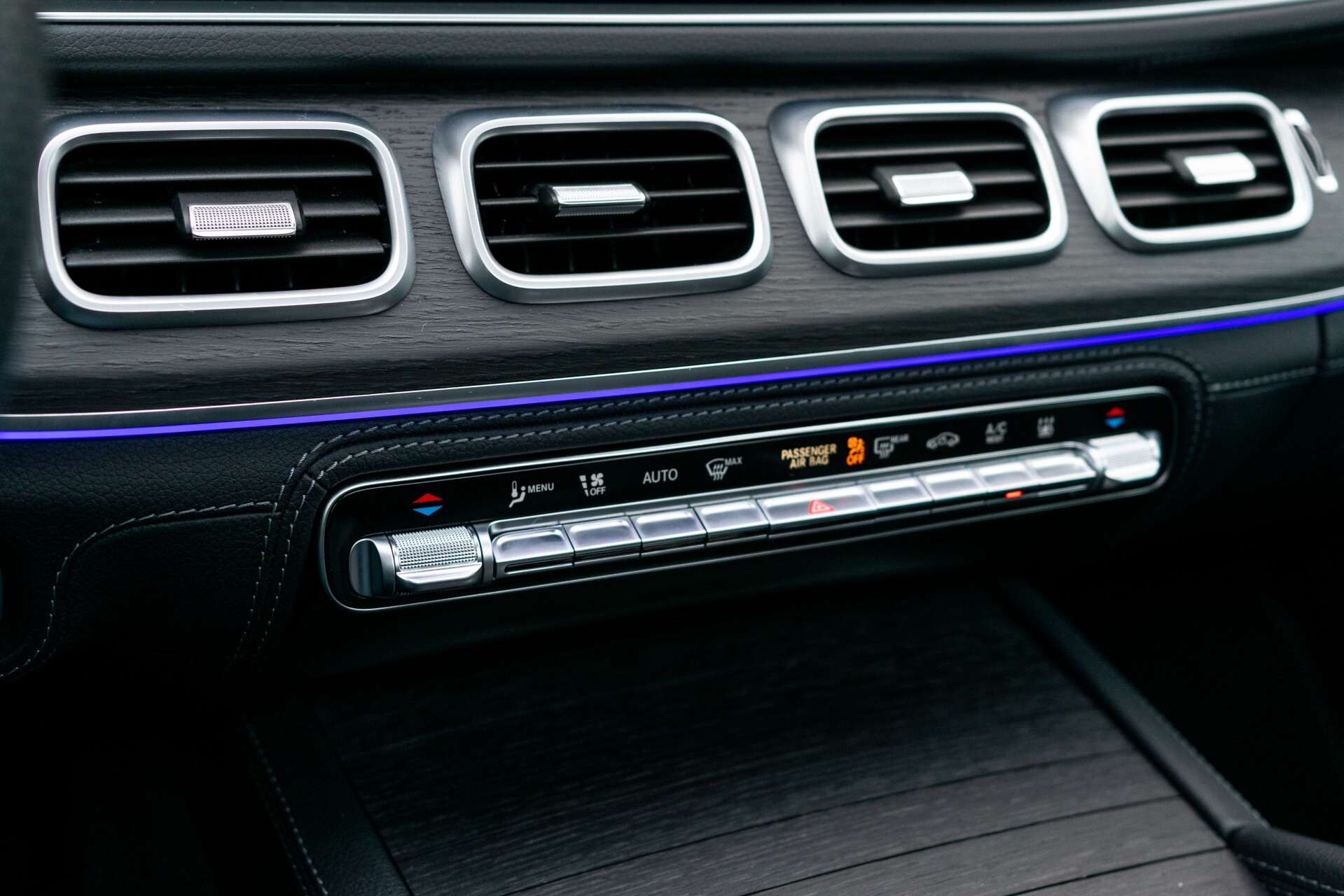 Mercedes-Benz GLE Coupé 350 de 4-M AMG Luchtvering | Keyless-Go | Rij-assistentie | Mem | 360 camera | Trekhaak | 22" | Burmester | Aut9 Foto 17