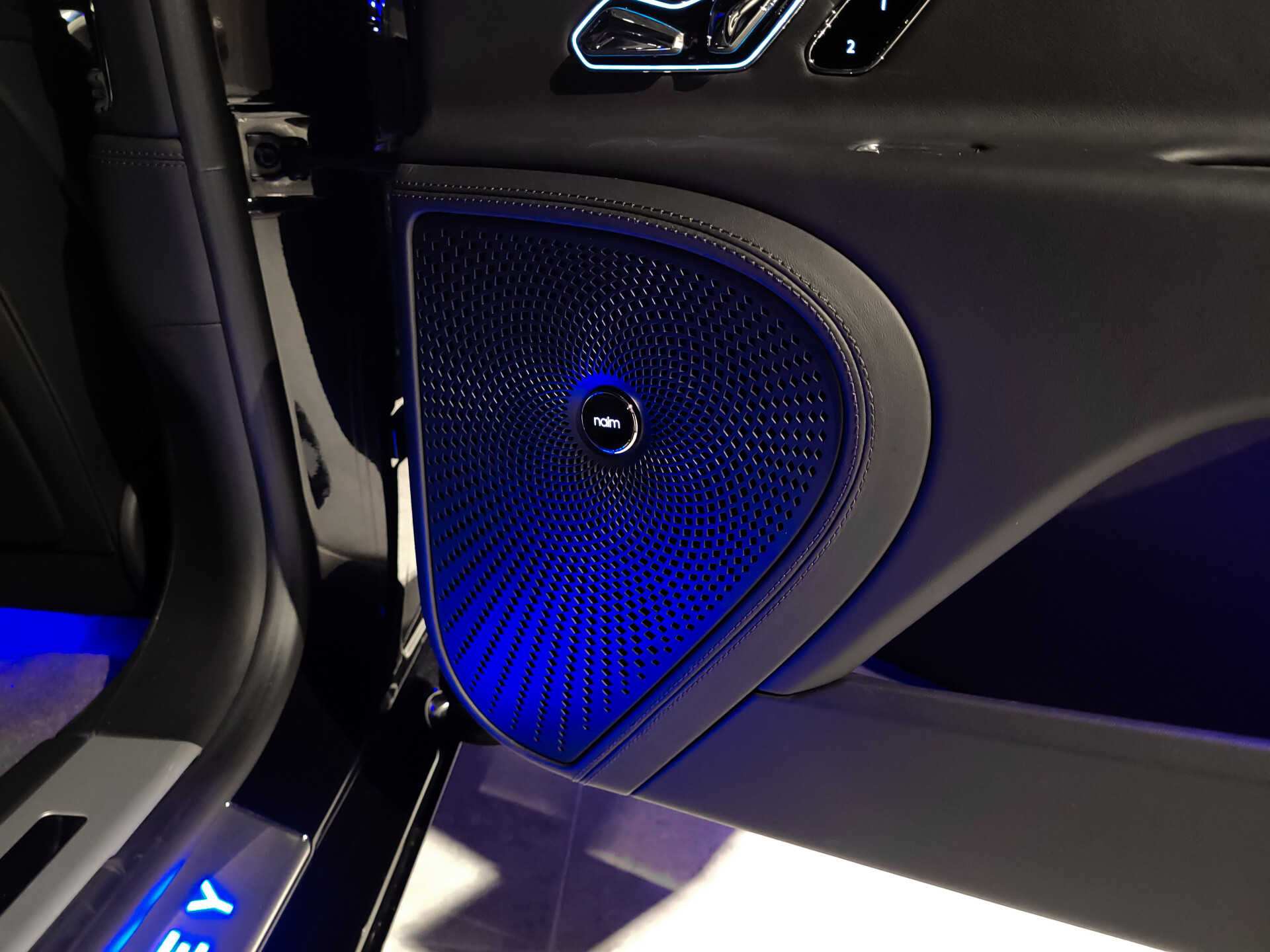 Bentley Flying Spur 4.0 V8 Exclusive | Mulliner | Blackline | Naim Sound Foto 40