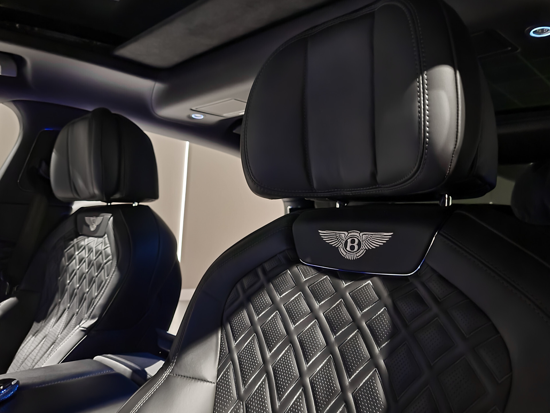 Bentley Flying Spur 4.0 V8 Exclusive | Mulliner | Blackline | Naim Sound Foto 42