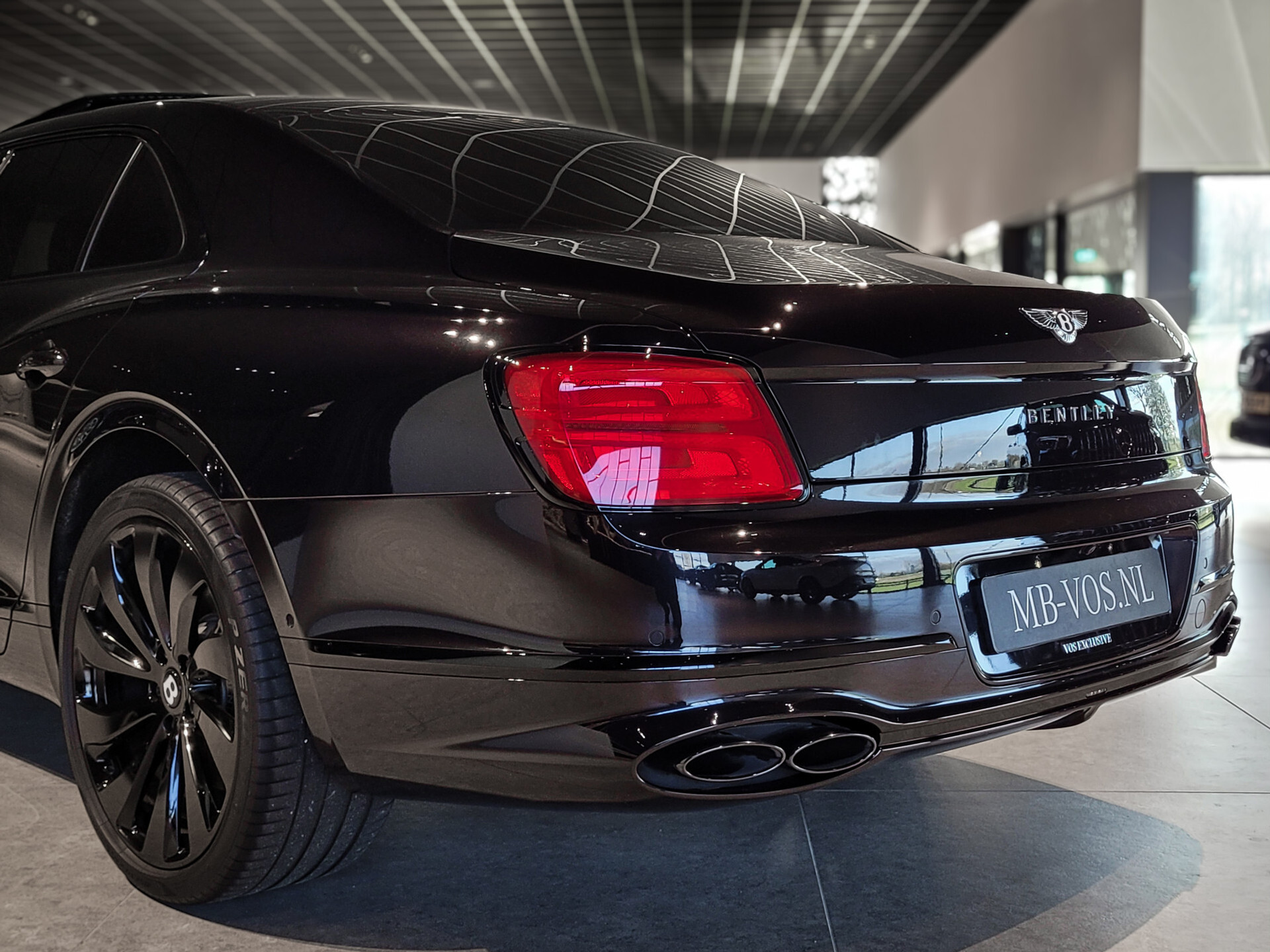 Bentley Flying Spur 4.0 V8 Exclusive | Mulliner | Blackline | Naim Sound Foto 48