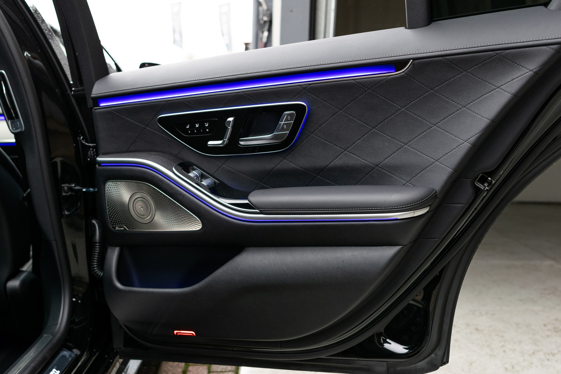 Mercedes-Benz S-Klasse 580e Lang AMG Massage | HUD | Softclose | Energizing Air | Rij-assist | Stoelkoeling 4x Aut9 Foto 28