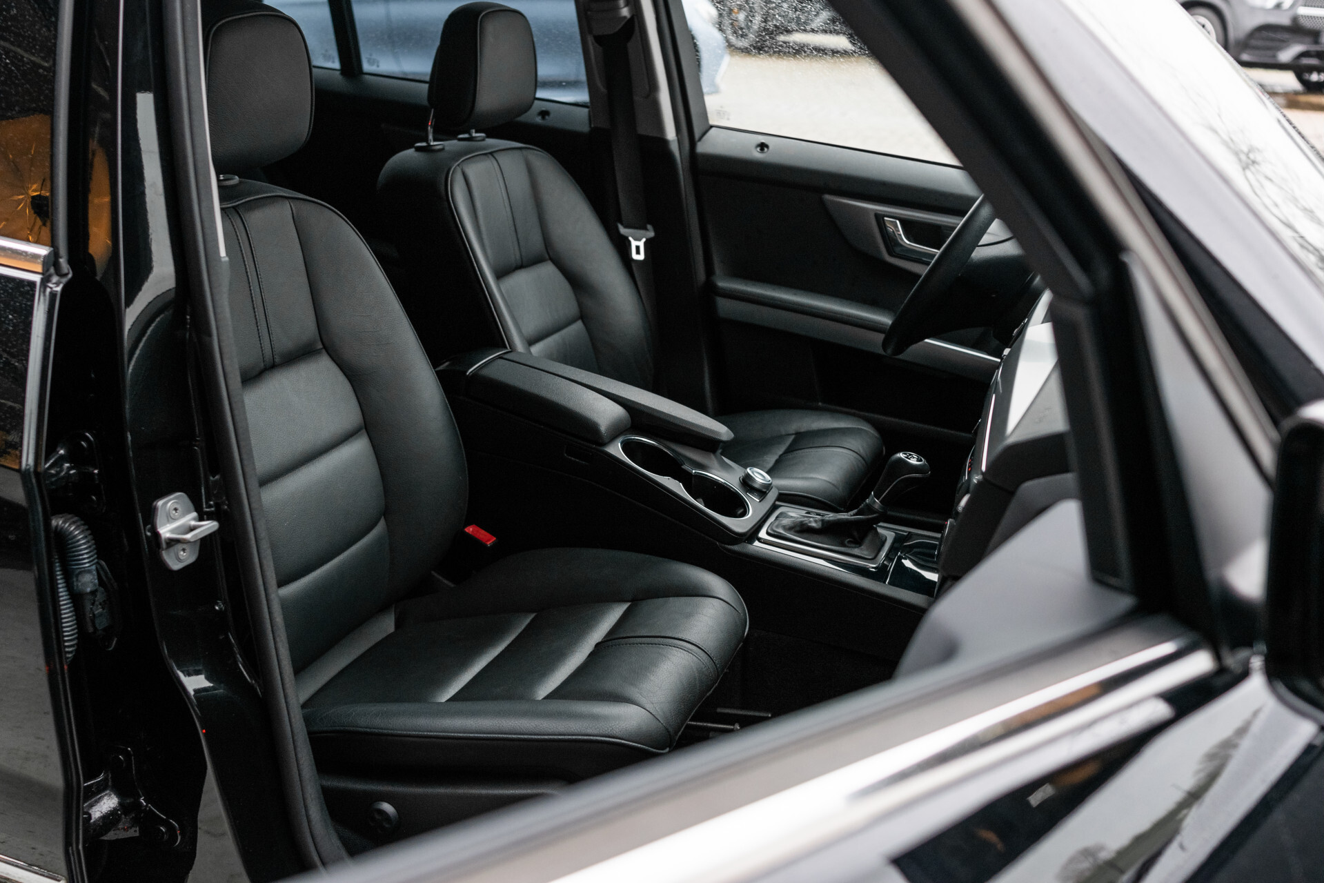 Mercedes-Benz GLK-Klasse 300 4-Matic Sport | 19"AMG | Afn-Trekhaak | Keyless-Go | ILS | Touchscreen Aut7 Foto 3