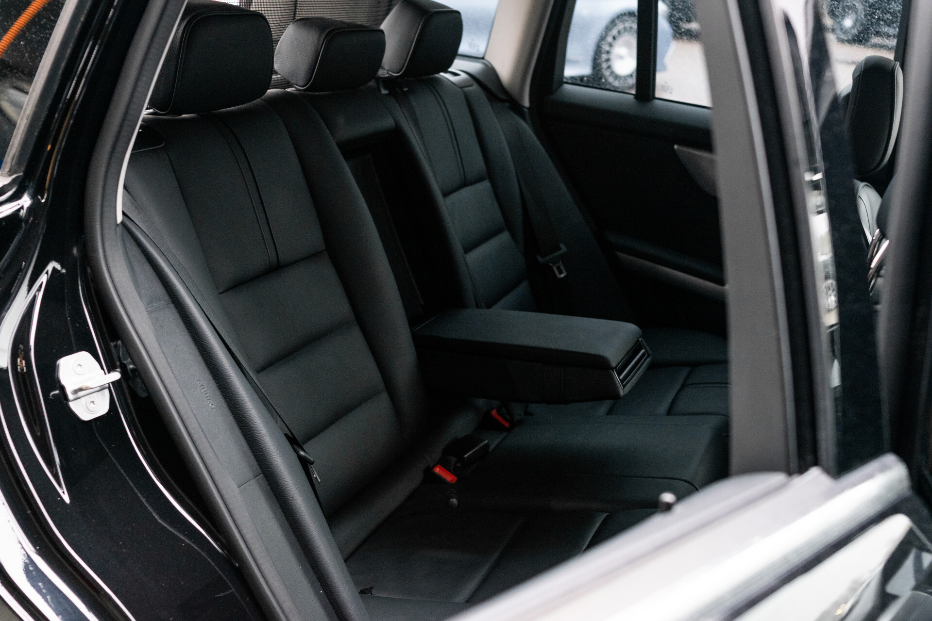 Mercedes-Benz GLK-Klasse 300 4-Matic Sport | 19"AMG | Afn-Trekhaak | Keyless-Go | ILS | Touchscreen Aut7 Foto 4