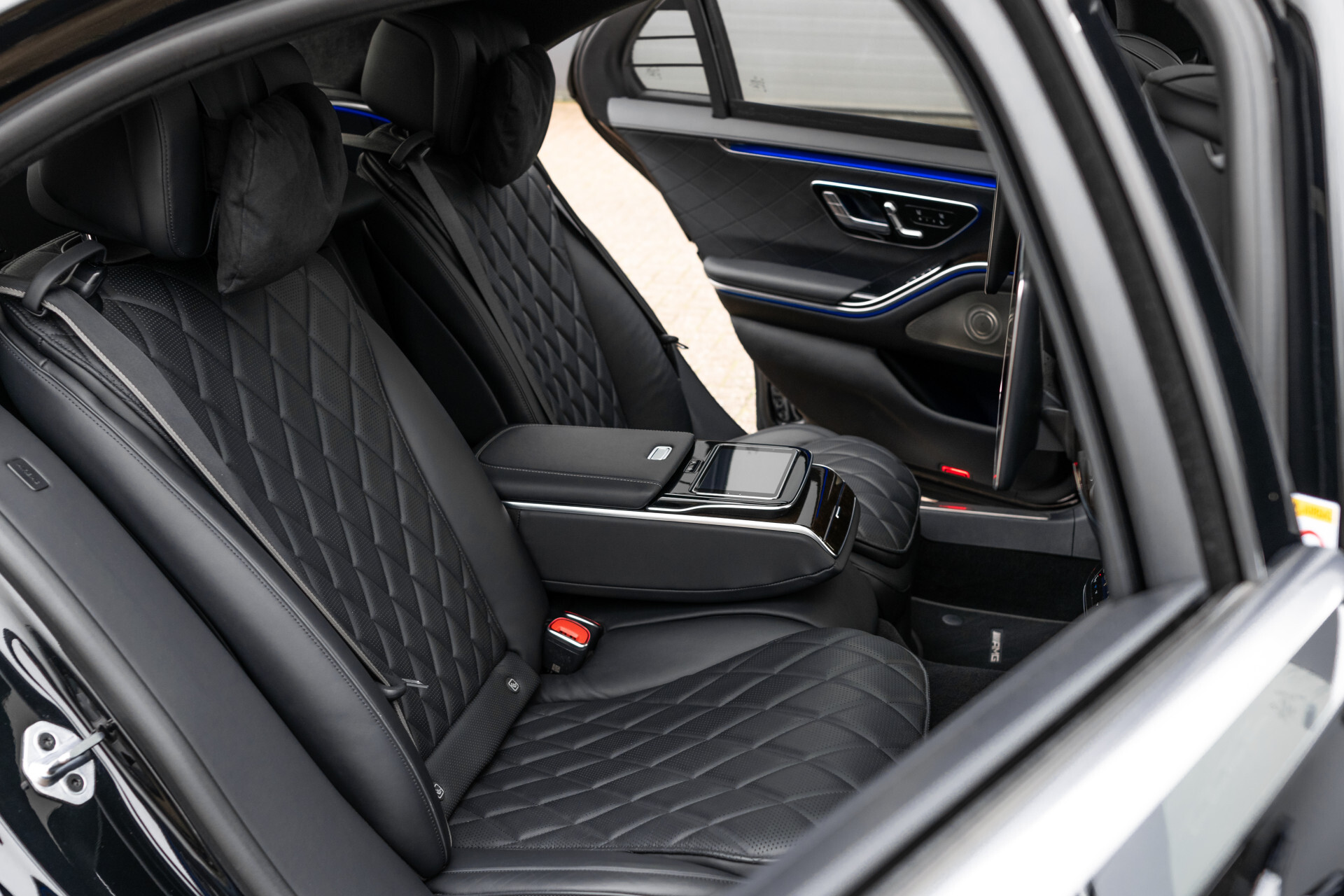 Mercedes-Benz S-Klasse 500 4-M Lang AMG | Exclusive | Achterasbesturing | Entertainment | HUD | 4xMassage | Executive Foto 4