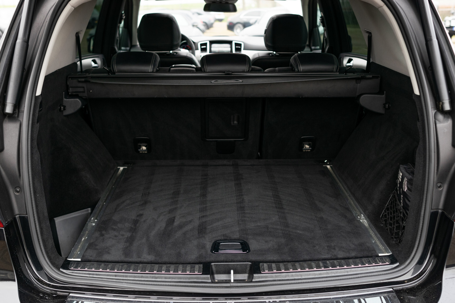 Mercedes-Benz M-Klasse 350 Bluetec 4-M AMG Full Options | Volledige historie Foto 22