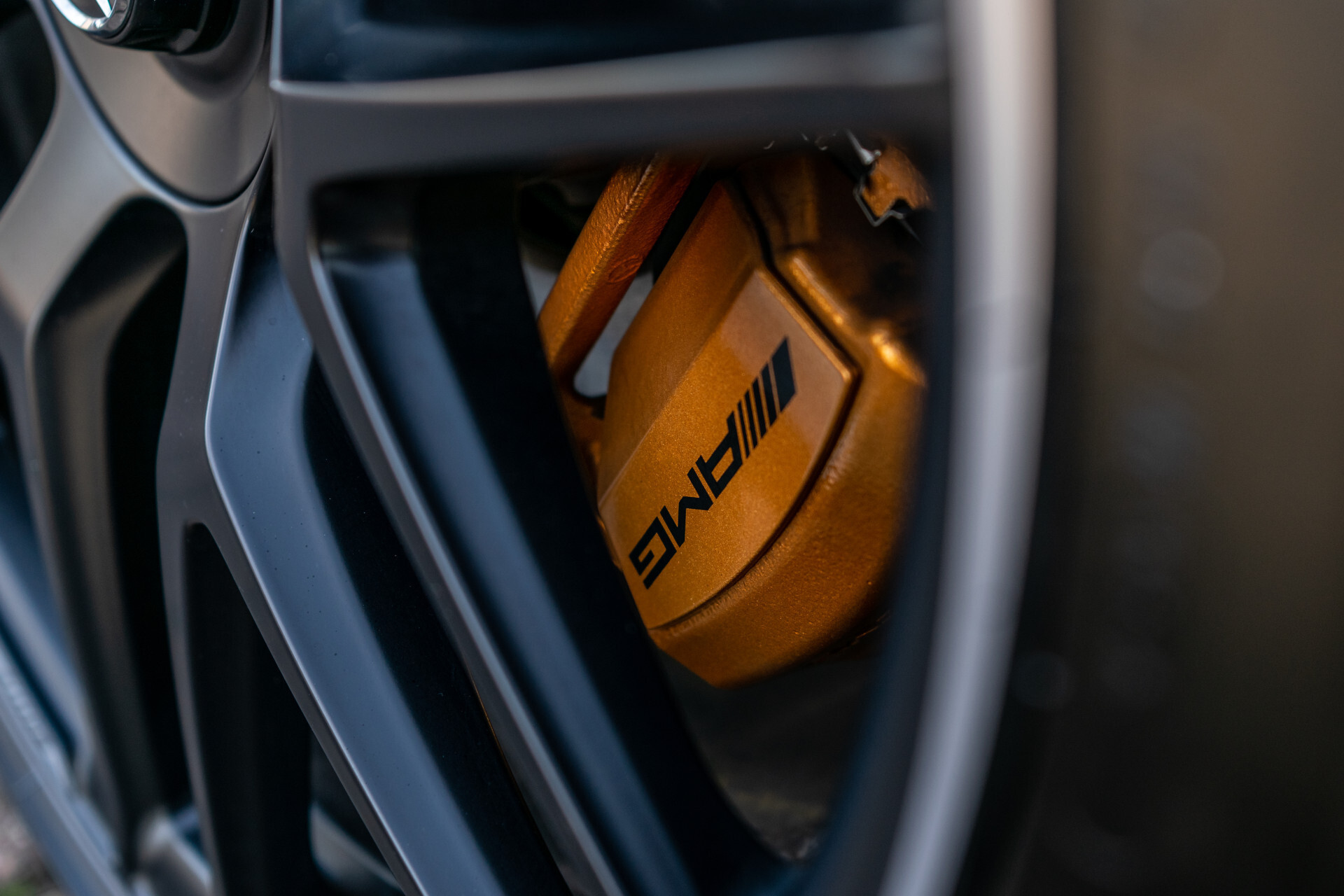 Mercedes-Benz GLE 63 S AMG 4M+ Ceramic | Carbon | Exclusive | Dynamic Plus | Massage | Standkachel | HUD | Night | 22" Aut9 Foto 15