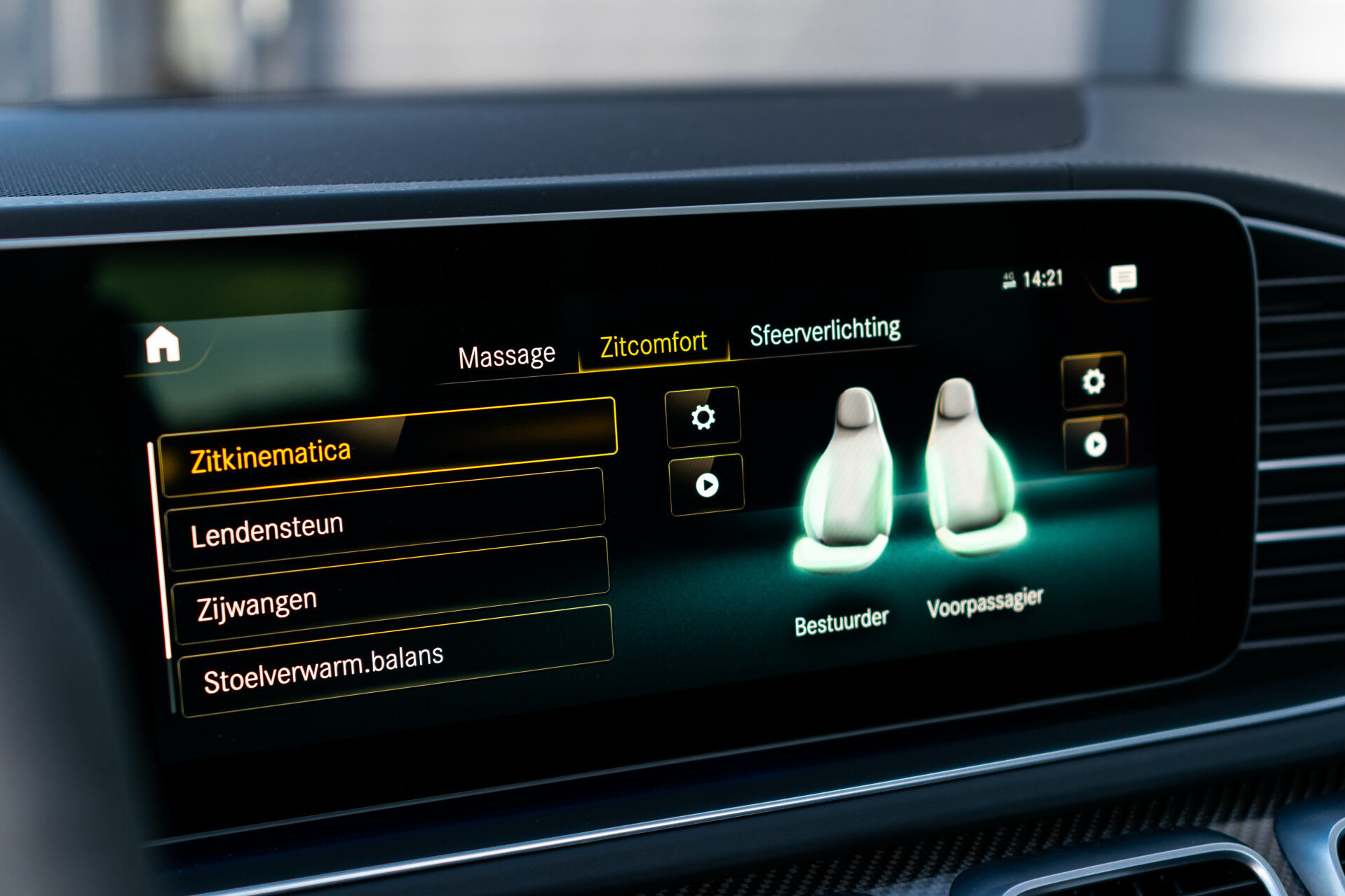 Mercedes-Benz GLE 63 S AMG 4M+ Ceramic | Carbon | Exclusive | Dynamic Plus | Massage | Standkachel | HUD | Night | 22" Aut9 Foto 26