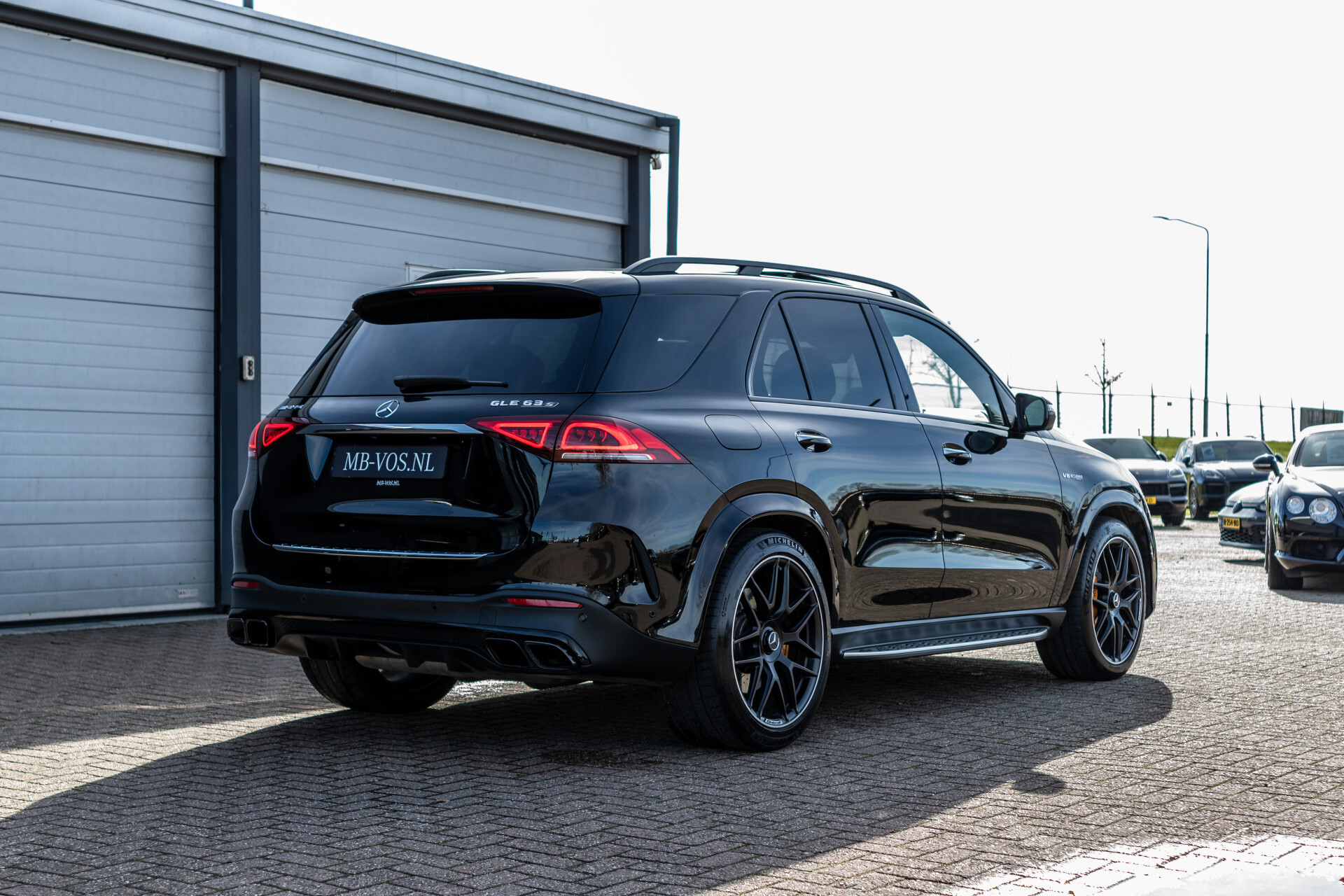 Mercedes-Benz GLE 63 S AMG 4M+ Ceramic | Carbon | Exclusive | Dynamic Plus | Massage | Standkachel | HUD | Night | 22" Aut9 Foto 27