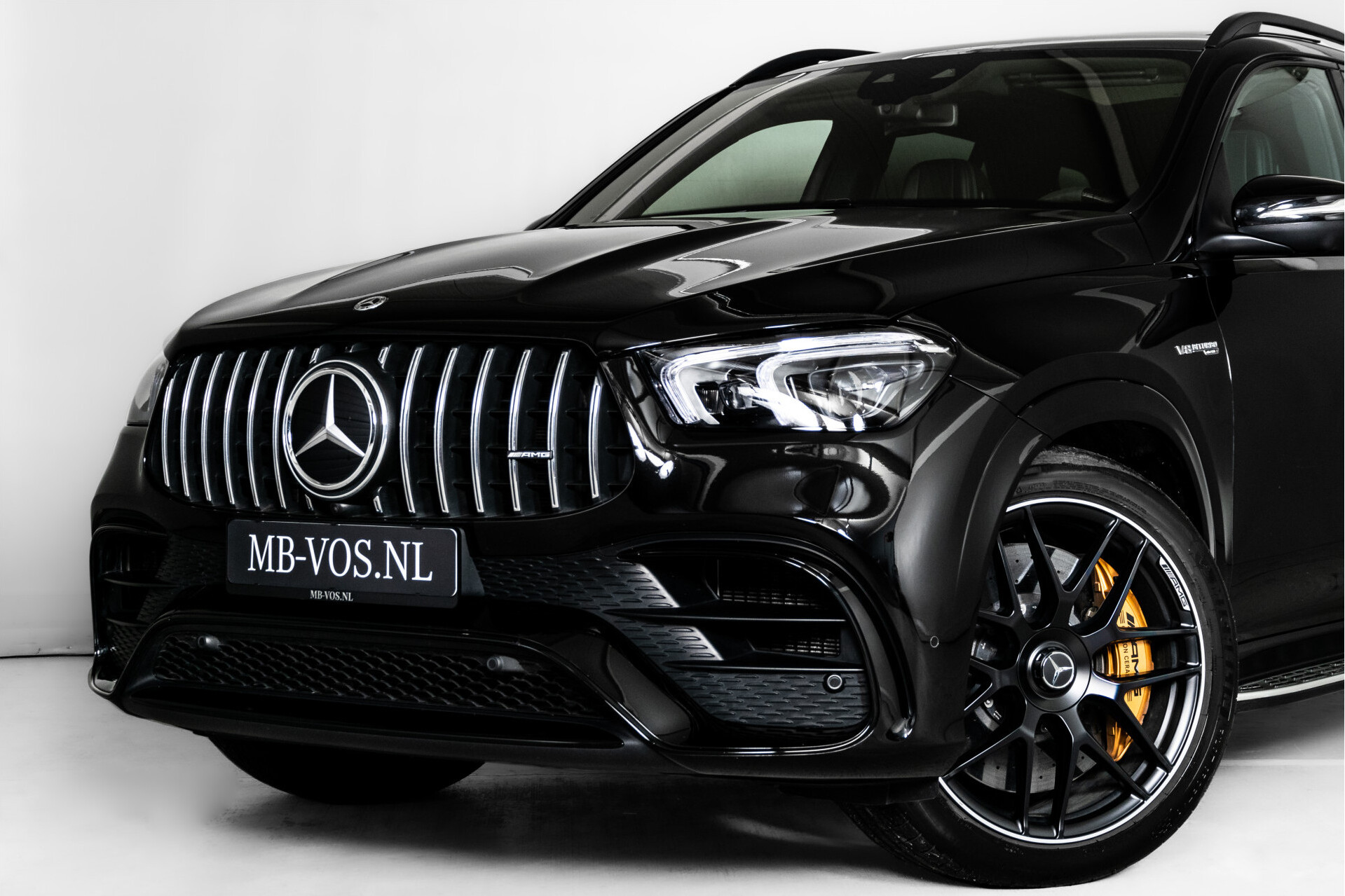 Mercedes-Benz GLE 63 S AMG 4M+ Ceramic | Carbon | Exclusive | Dynamic Plus | Massage | Standkachel | HUD | Night | 22" Aut9 Foto 52