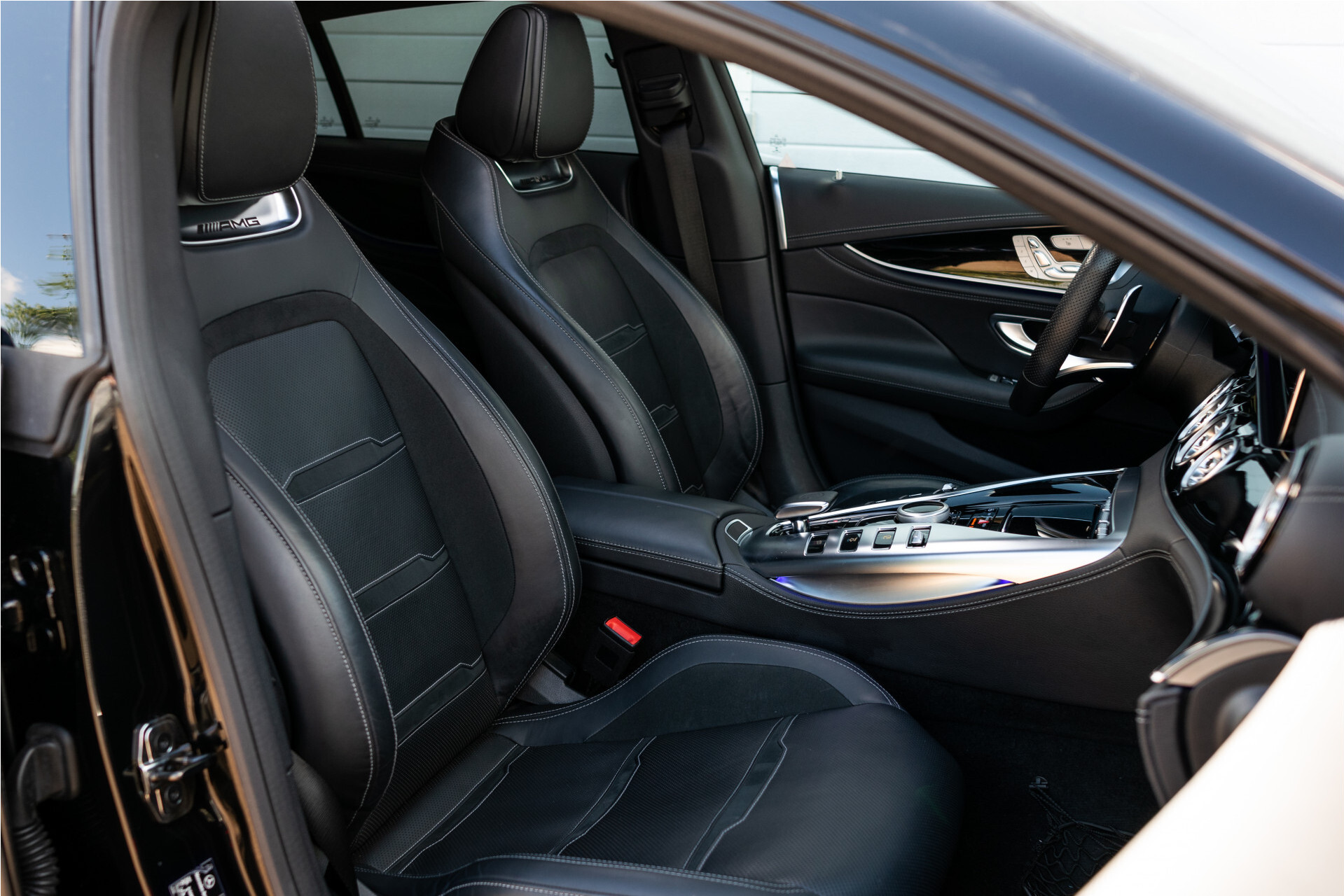 Mercedes-Benz AMG GT 4-Door Coupe 43 4M+ 21"/Night/Performance Uitlaat/Massage/Keyless/Burmester/Rij-assistentie/5-persoons Aut9 . Foto 3