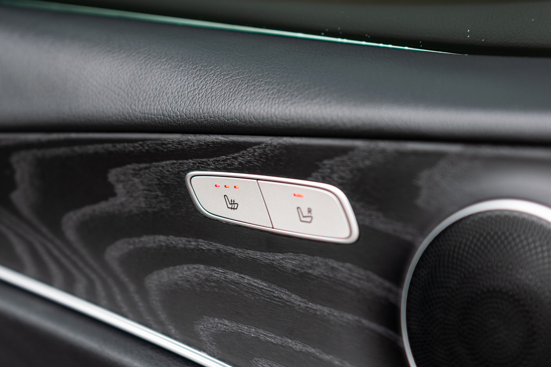 Mercedes-Benz E-Klasse 350 e Leer | Widescreen | AMG | Designo | New Service Aut9 Foto 12