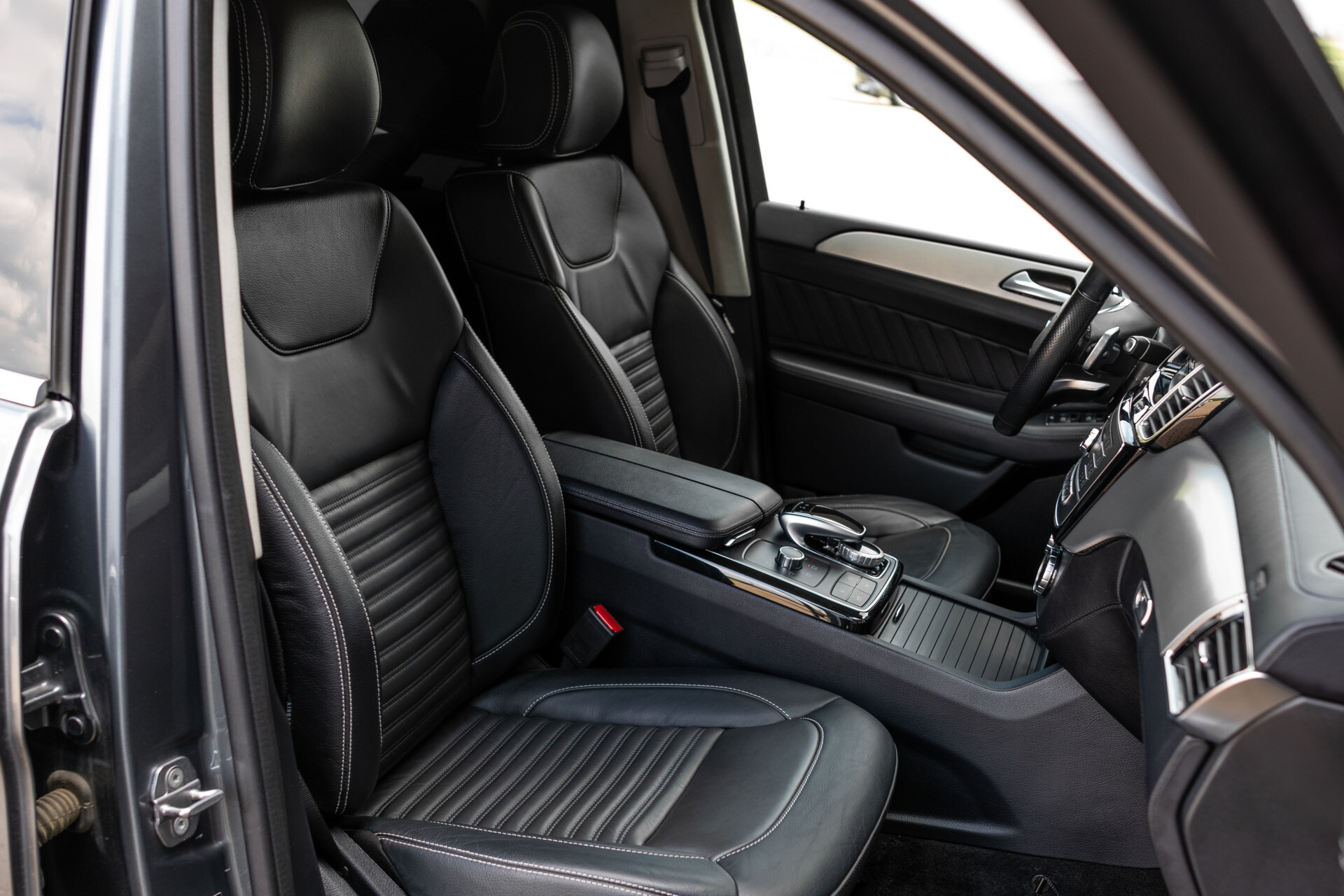 Mercedes-Benz GLE 350d 4-Matic Grijs Kenteken | Full Options Aut9 Foto 3