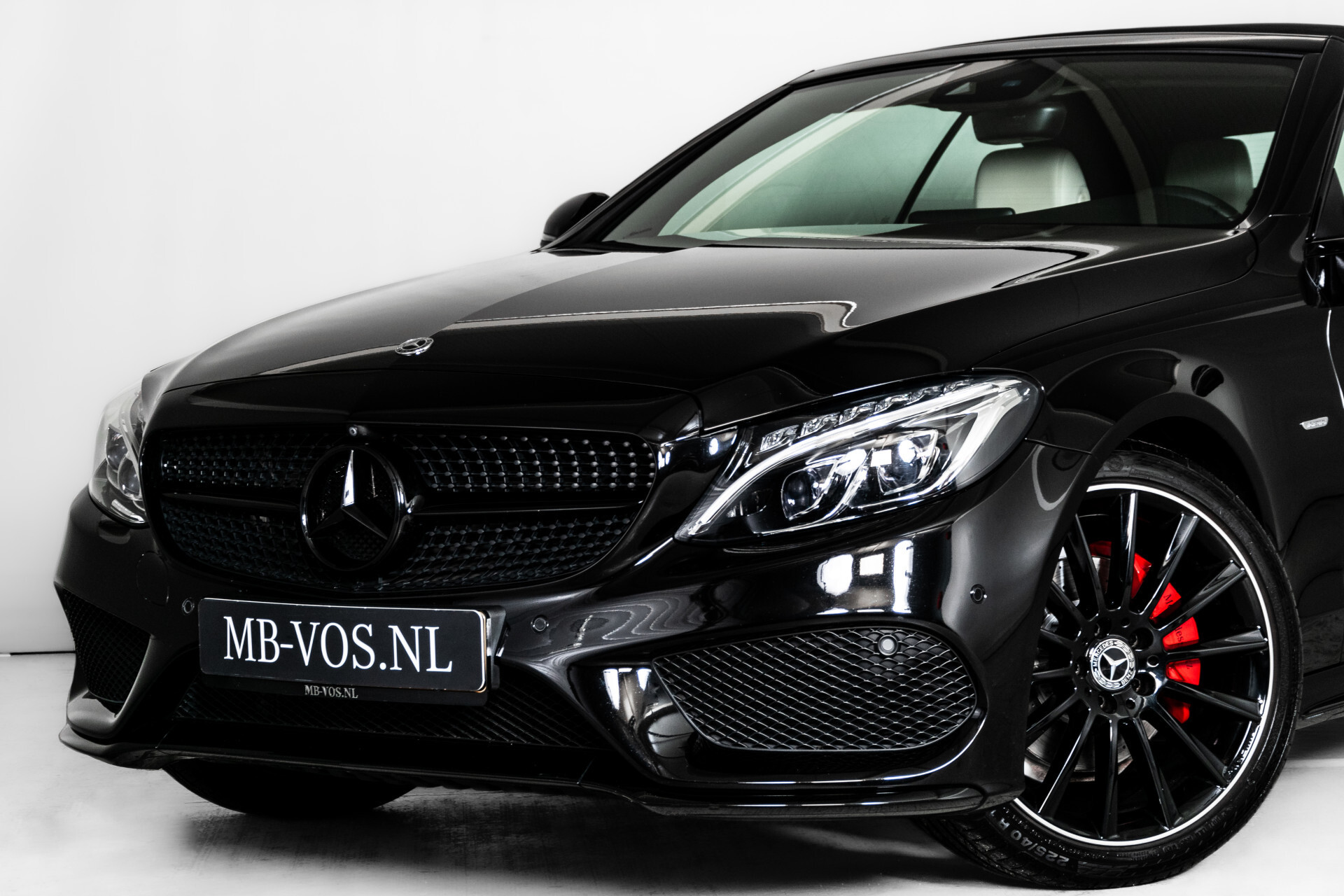 Mercedes-Benz C-Klasse Cabrio 200 AMG Night Premium Plus Aut9 Foto 32