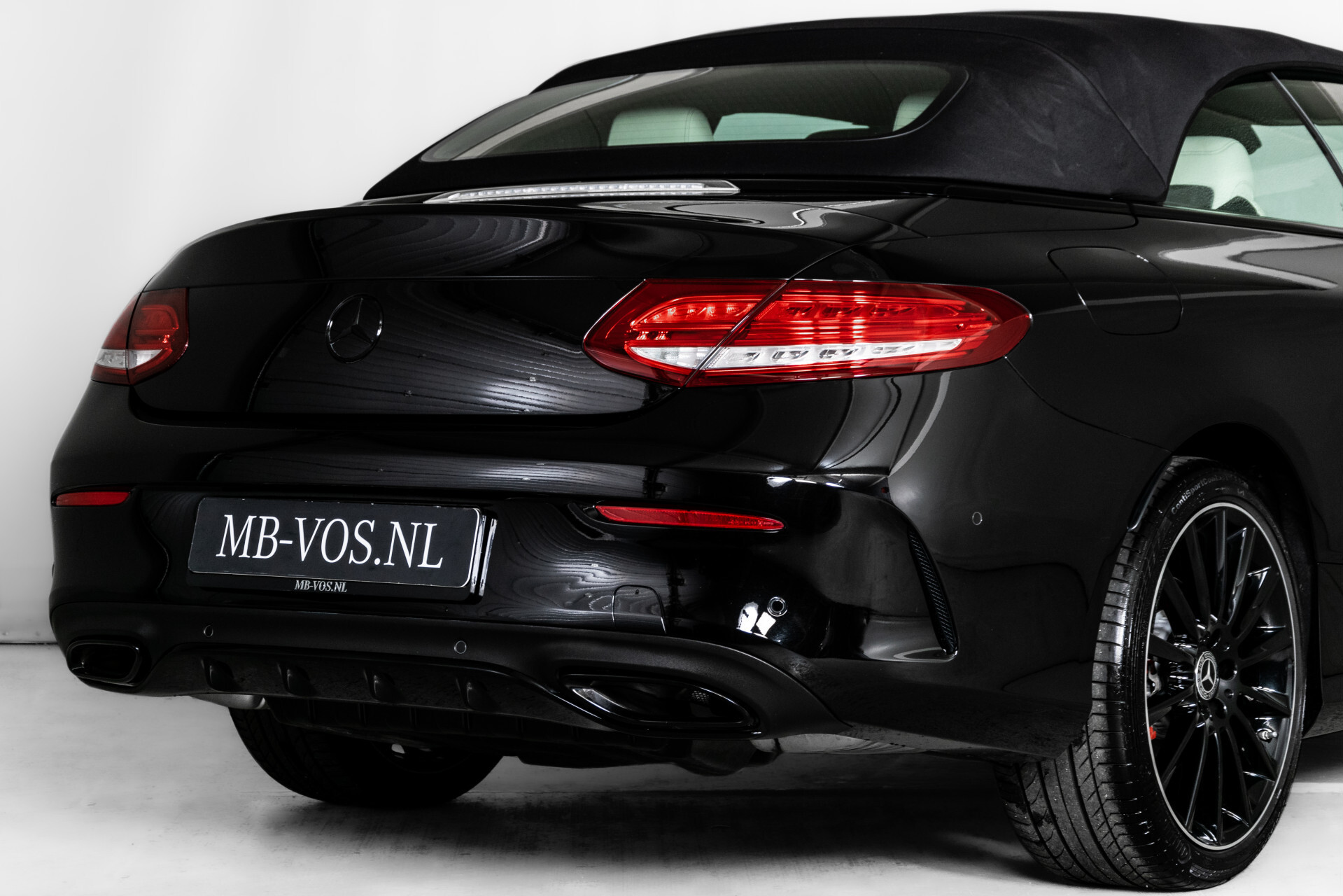 Mercedes-Benz C-Klasse Cabrio 200 AMG Night Premium Plus Aut9 Foto 33