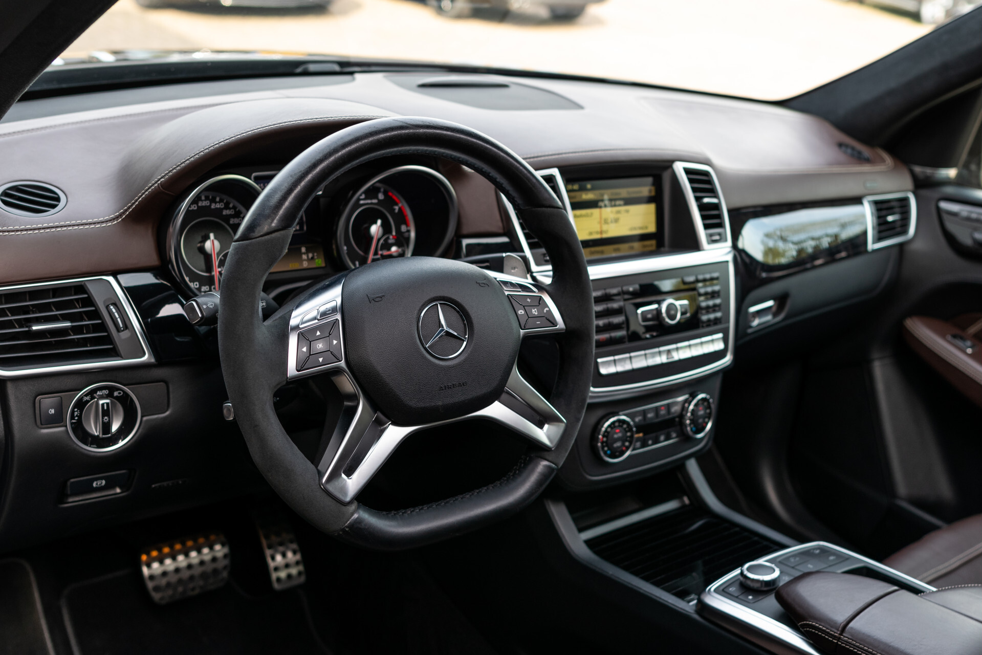 Mercedes-Benz M-Klasse 63 AMG Performance Pack Full Designo Aut7 Foto 16