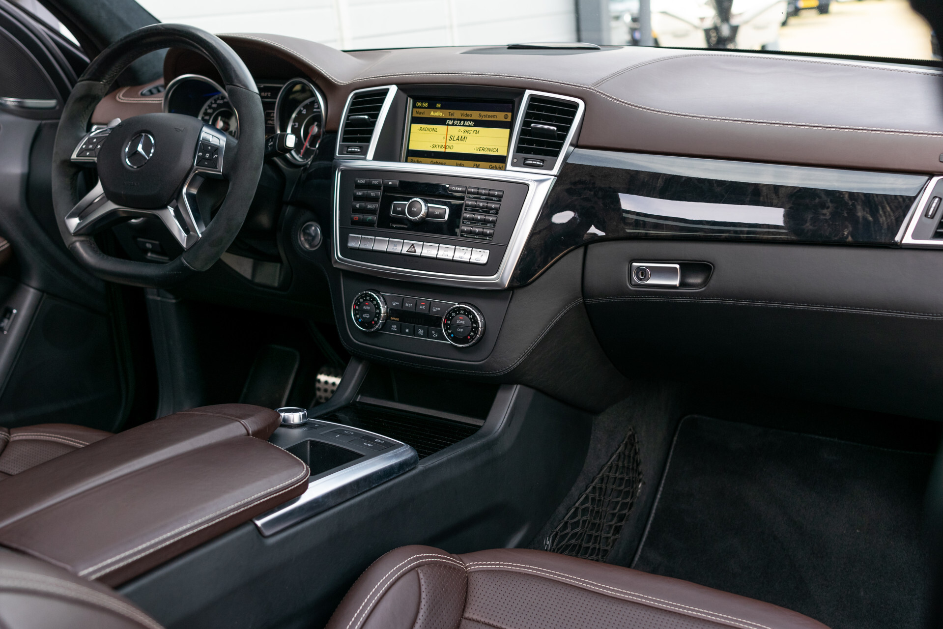 Mercedes-Benz M-Klasse 63 AMG Performance Pack Full Designo Aut7 Foto 25