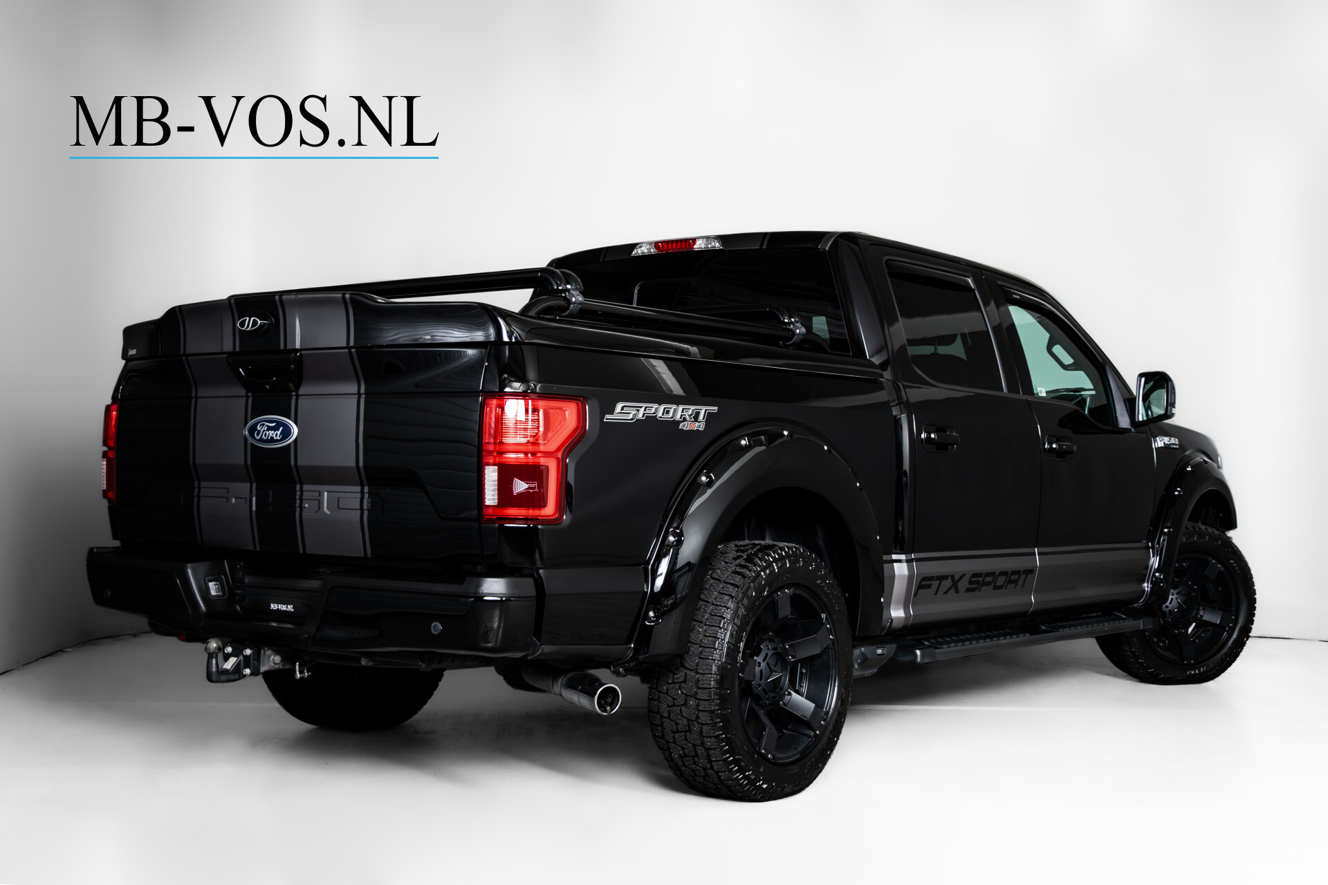 Ford USA F-150 LARIAT SPORT 4X4 SuperCrew V8 Special Widebody 1ste eigenaar | lage bijtelling Foto 2