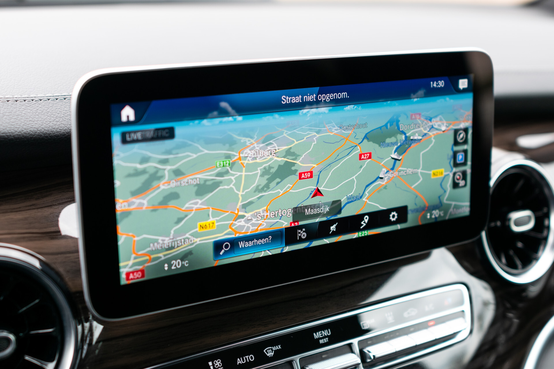 Mercedes-Benz V-Klasse 300 DC Extra Lang 4-Matic BRABUS D30 Foto 21