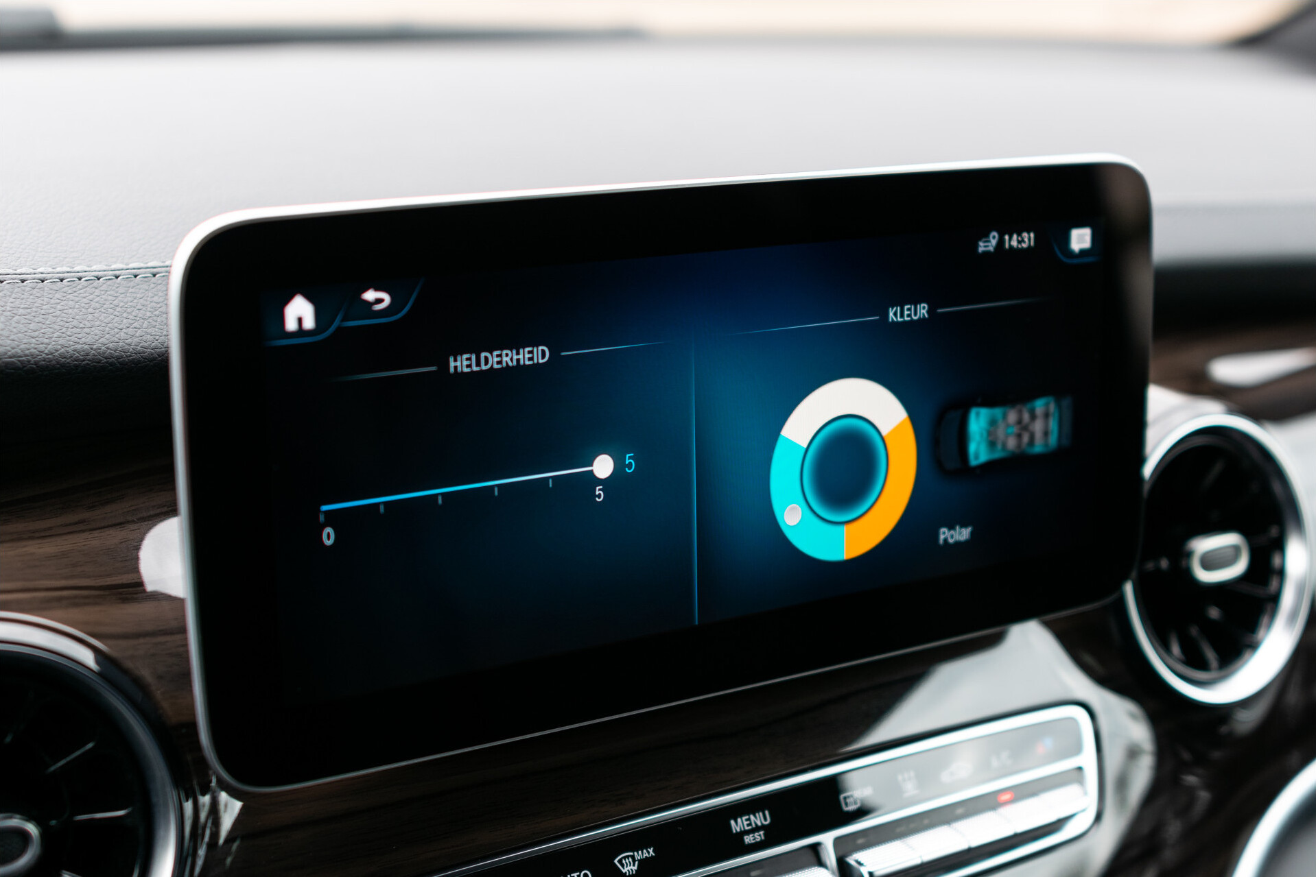 Mercedes-Benz V-Klasse 300 DC Extra Lang 4-Matic BRABUS D30 Foto 25