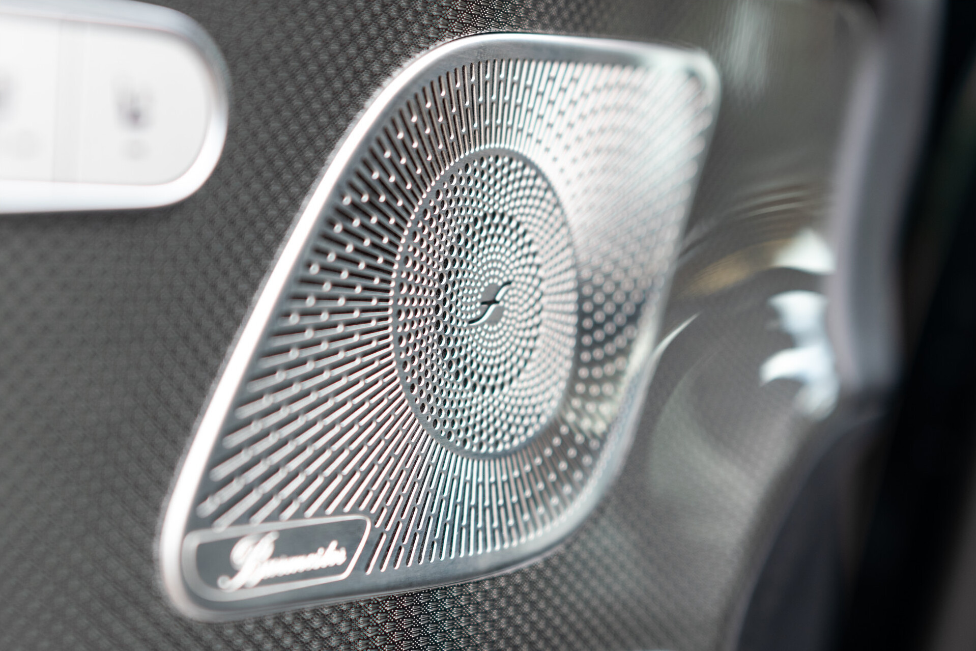 Mercedes-Benz GLE 350 e 4-M AMG Luchtvering | HUD | Rij-Assist | Keyless | Memory | Burmester | Stoelkoeling | Softclose Aut9 Foto 14