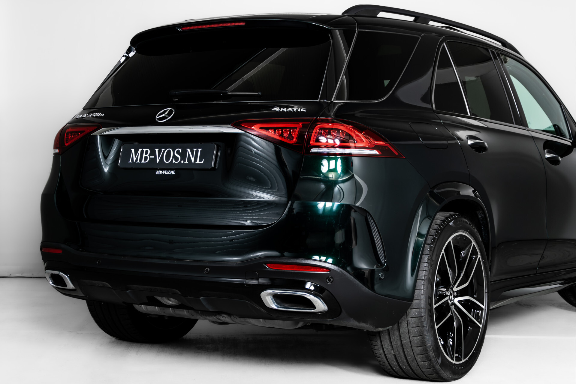 Mercedes-Benz GLE 350 e 4-M AMG Luchtvering | HUD | Rij-Assist | Keyless | Memory | Burmester | Stoelkoeling | Softclose Aut9 Foto 36