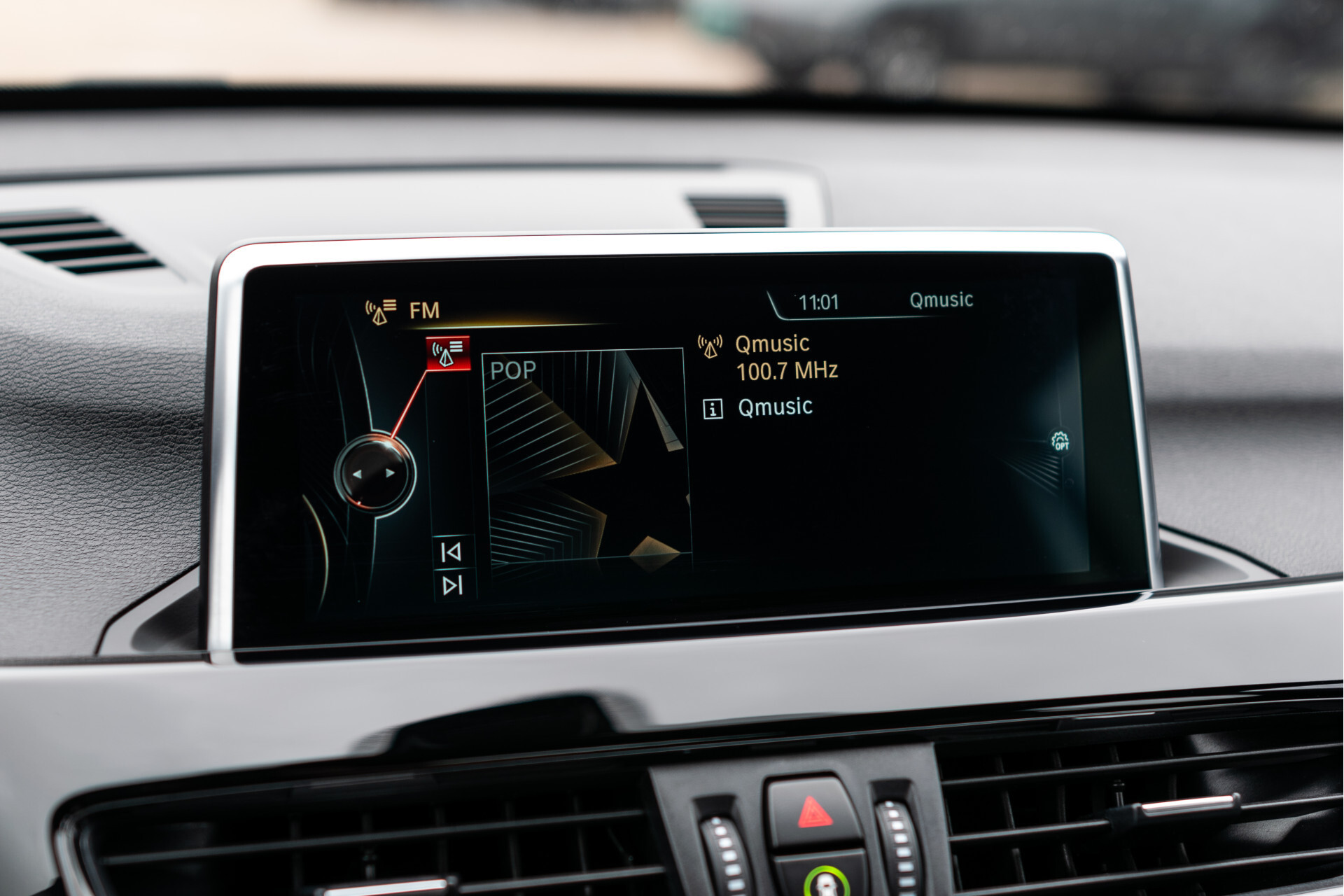 BMW X1 sDrive20i M Sport High Executive | HUD |  | 1ste eigenaresse Foto 11