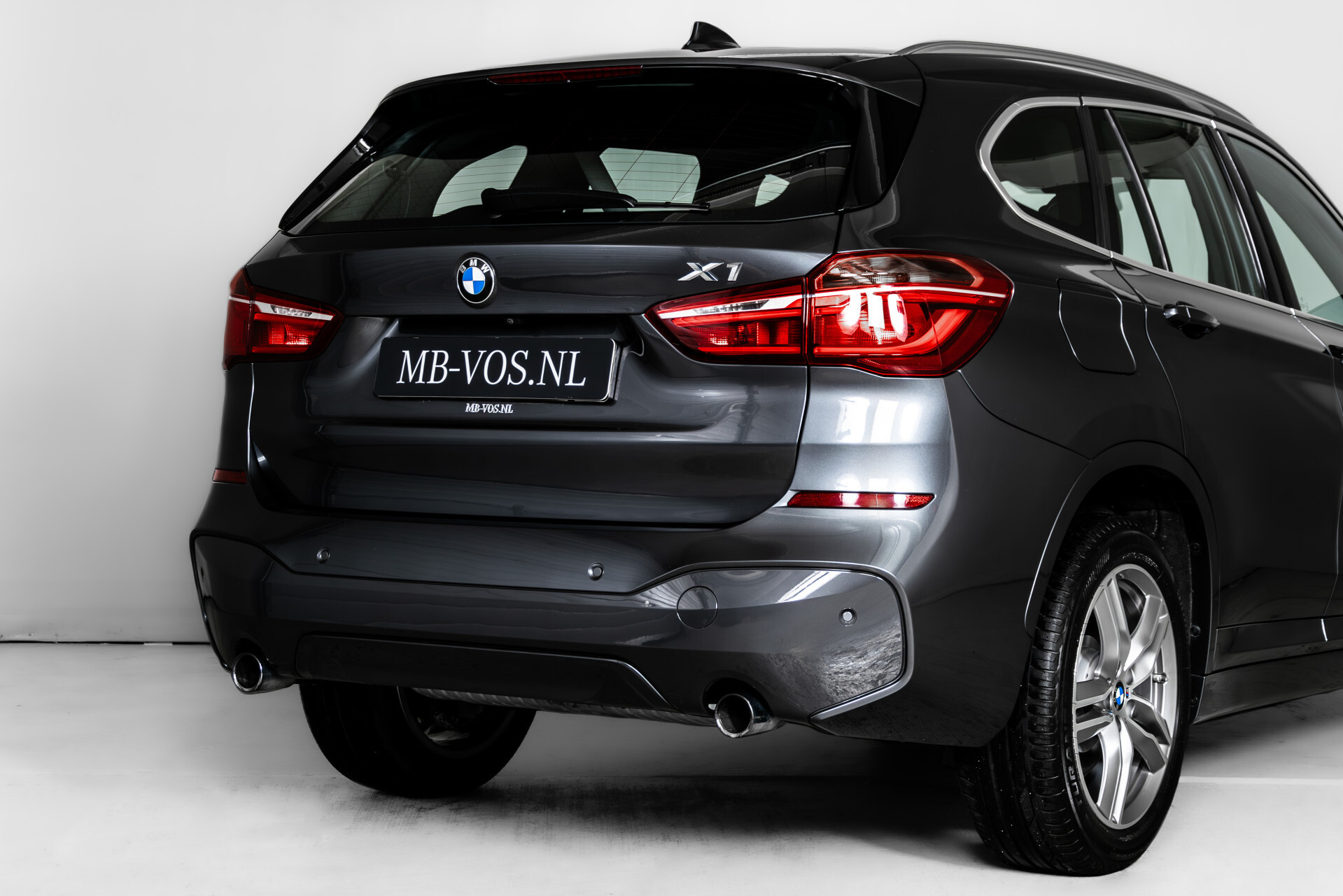 BMW X1 sDrive20i M Sport High Executive | HUD |  | 1ste eigenaresse Foto 30