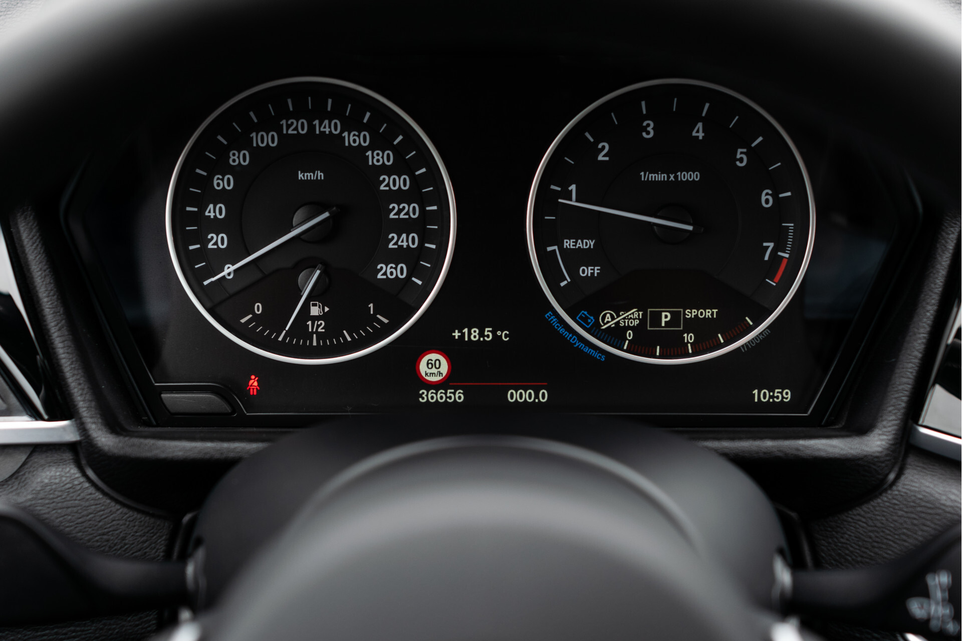 BMW X1 sDrive20i M Sport High Executive | HUD |  | 1ste eigenaresse Foto 7