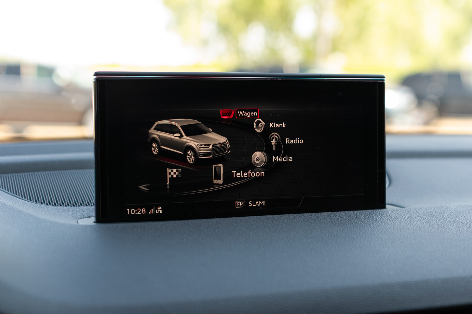 Audi Q7 3.0 TDI E-tron Quattro Sport | Luchtvering | HUD | Bose | Trekhaak | Verwarmd stuur | 1ste eigenaar Foto 9