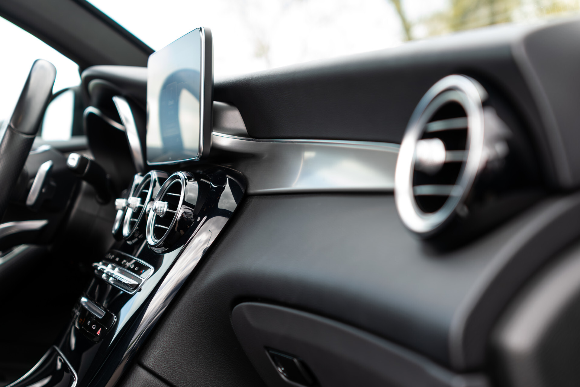 Mercedes-Benz GLC Coupé 250 4-M AMG Night | Distronic | Burmester | Schuifdak | 20" | Treeplanken | 360 camera Foto 18