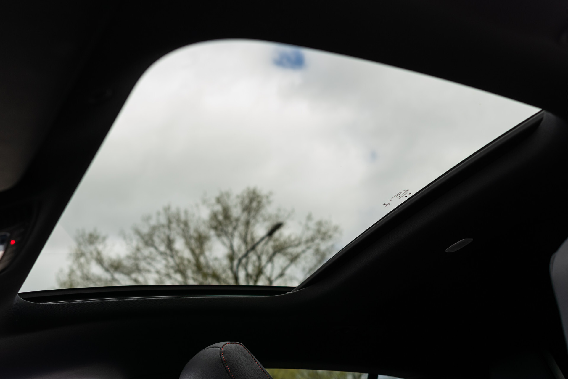 Mercedes-Benz CLA-Klasse Shooting Brake 180 AMG Night | Panorama | Widescreen | Camera | Ambient | DAB Foto 36