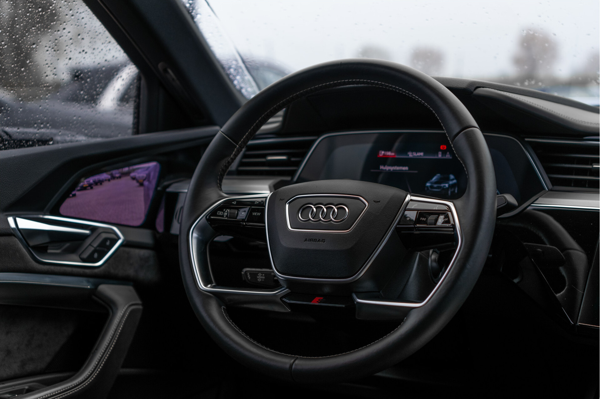 Audi e-tron Sportback 50 Quattro S Edition 71 kWh Blackline | 22" | Matrix | ACC | Keyless | Panorama | Ruitleder Foto 24
