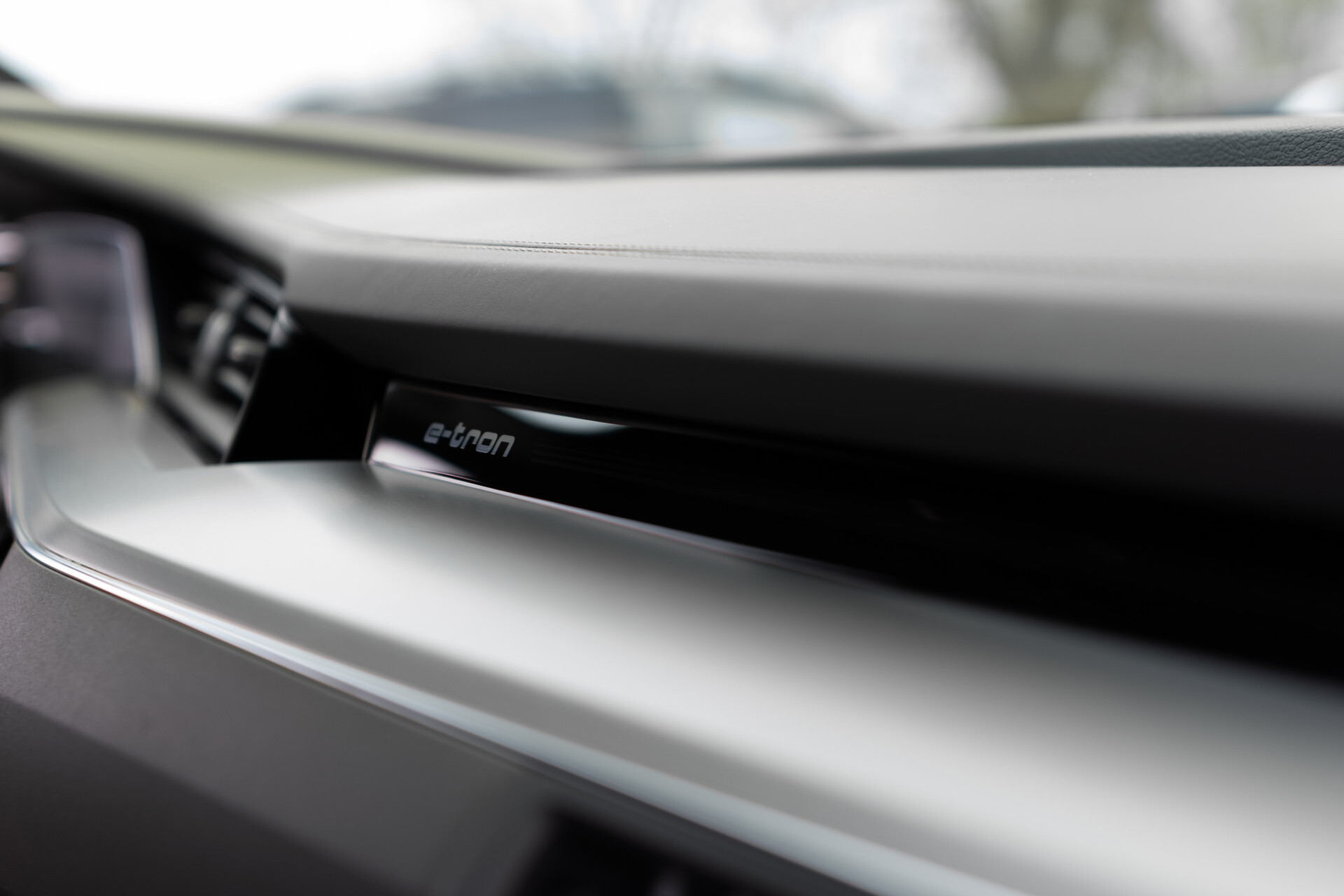 Audi e-tron Sportback 50 Quattro S Edition 71 kWh Blackline | 22" | Matrix | ACC | Keyless | Panorama | Ruitleder Foto 25